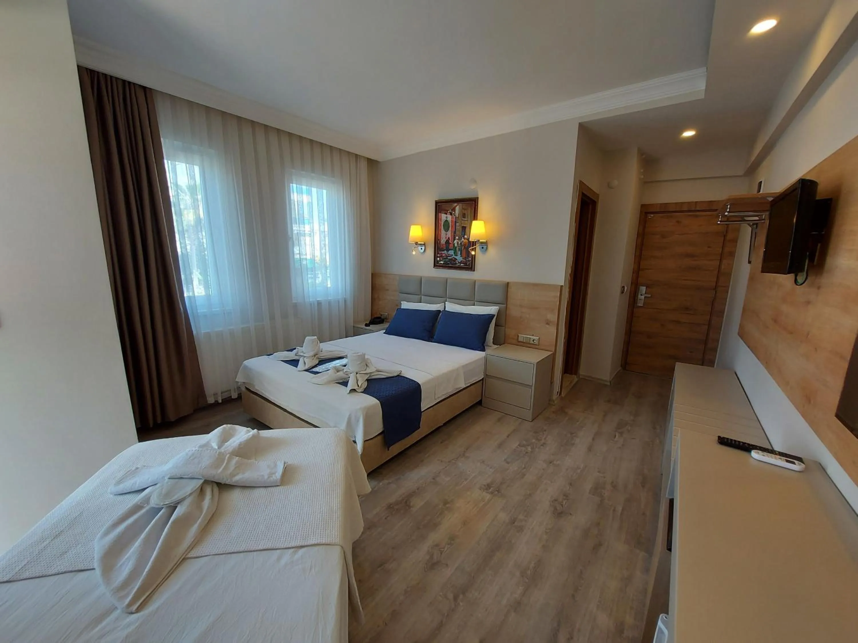 Photo of the whole room, Bed in Afsin Hotel