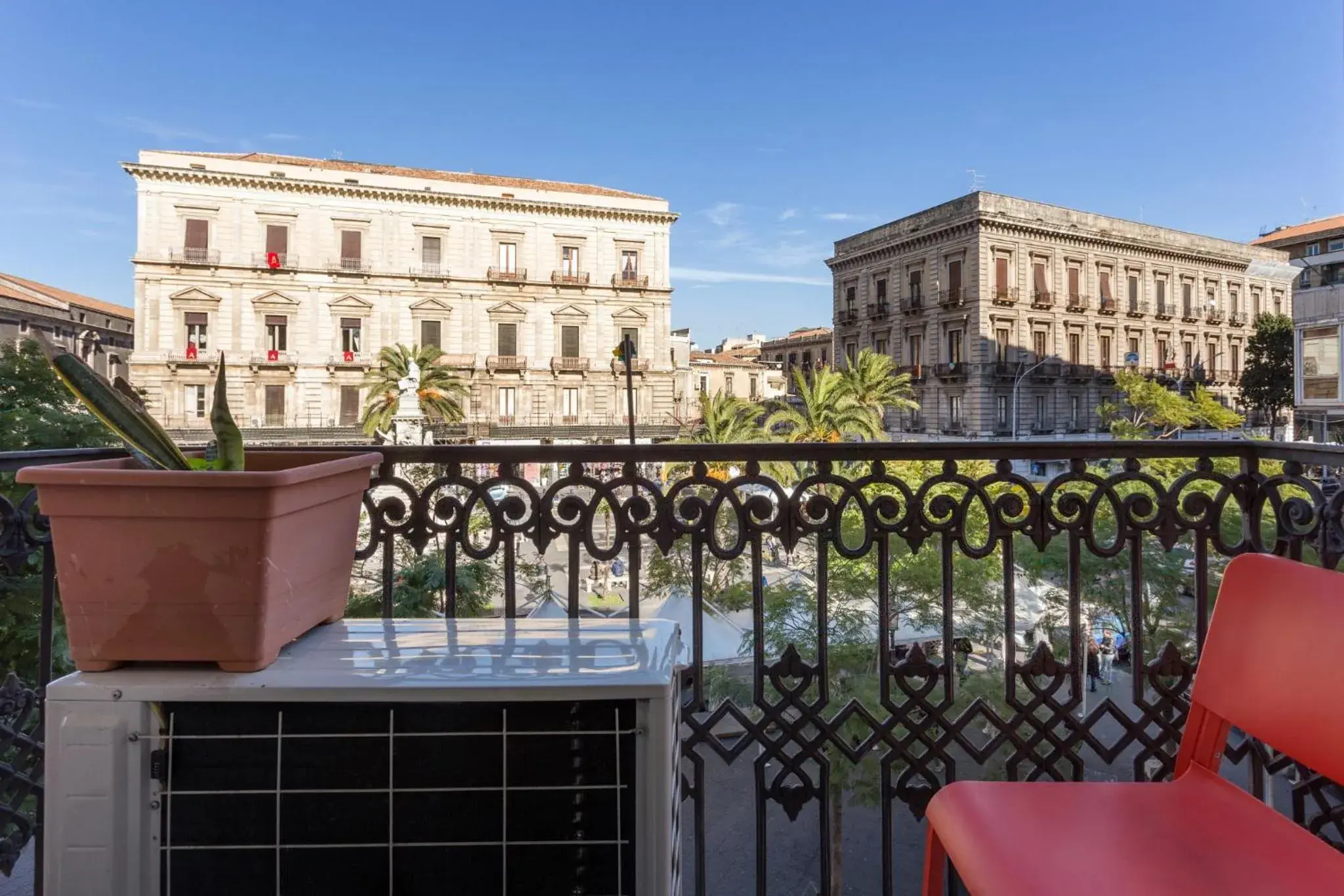 Nearby landmark in Da Gianni e Lucia Rooms with bathroom in the city center