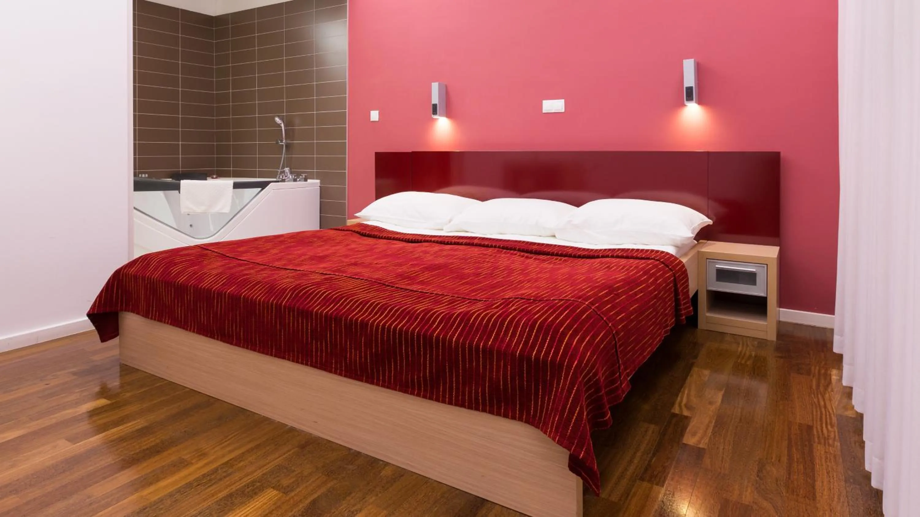 Bedroom, Bed in Dream Hotel