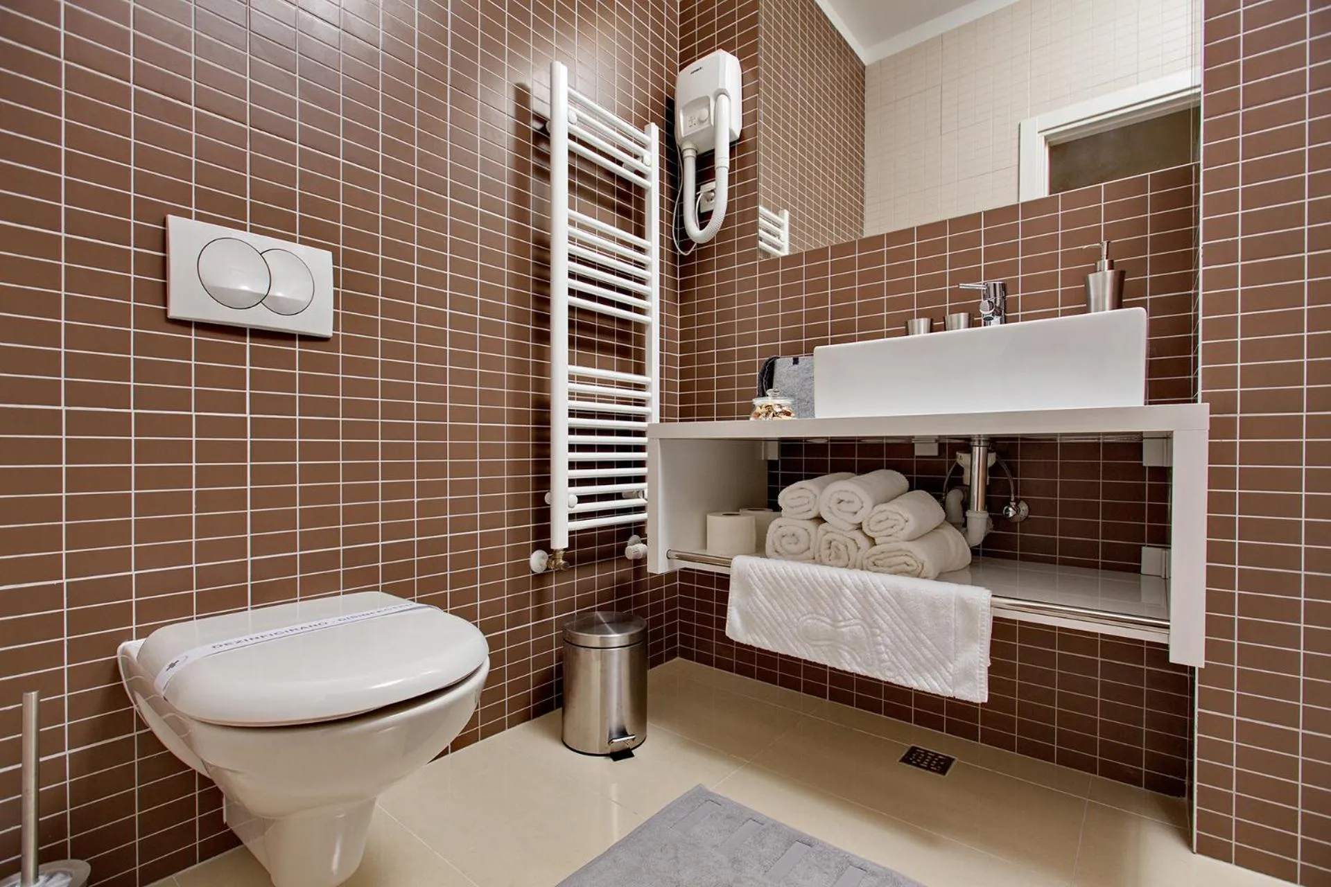 Toilet in Dream Hotel