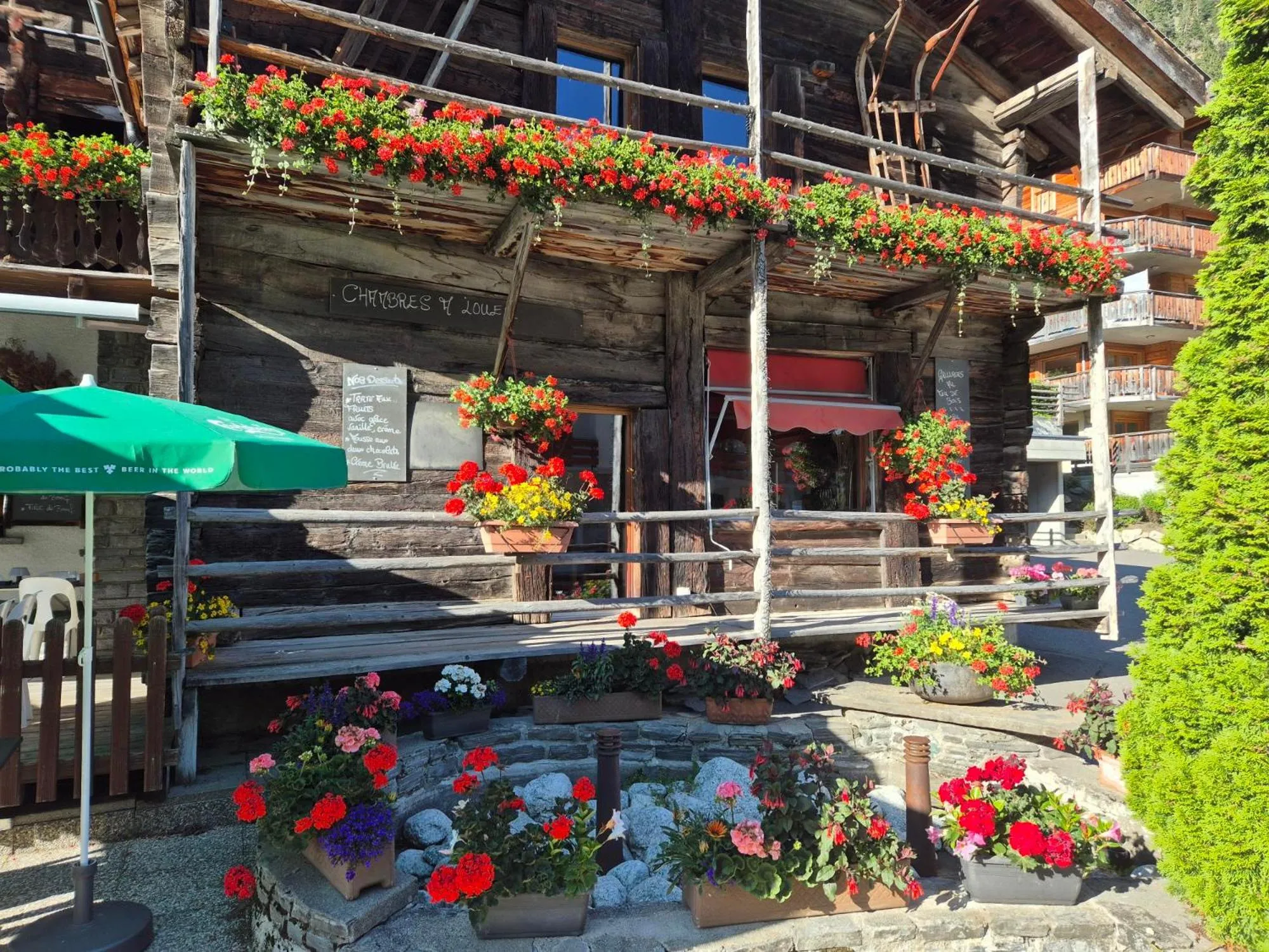 Restaurant/places to eat in Au Vieux Champex