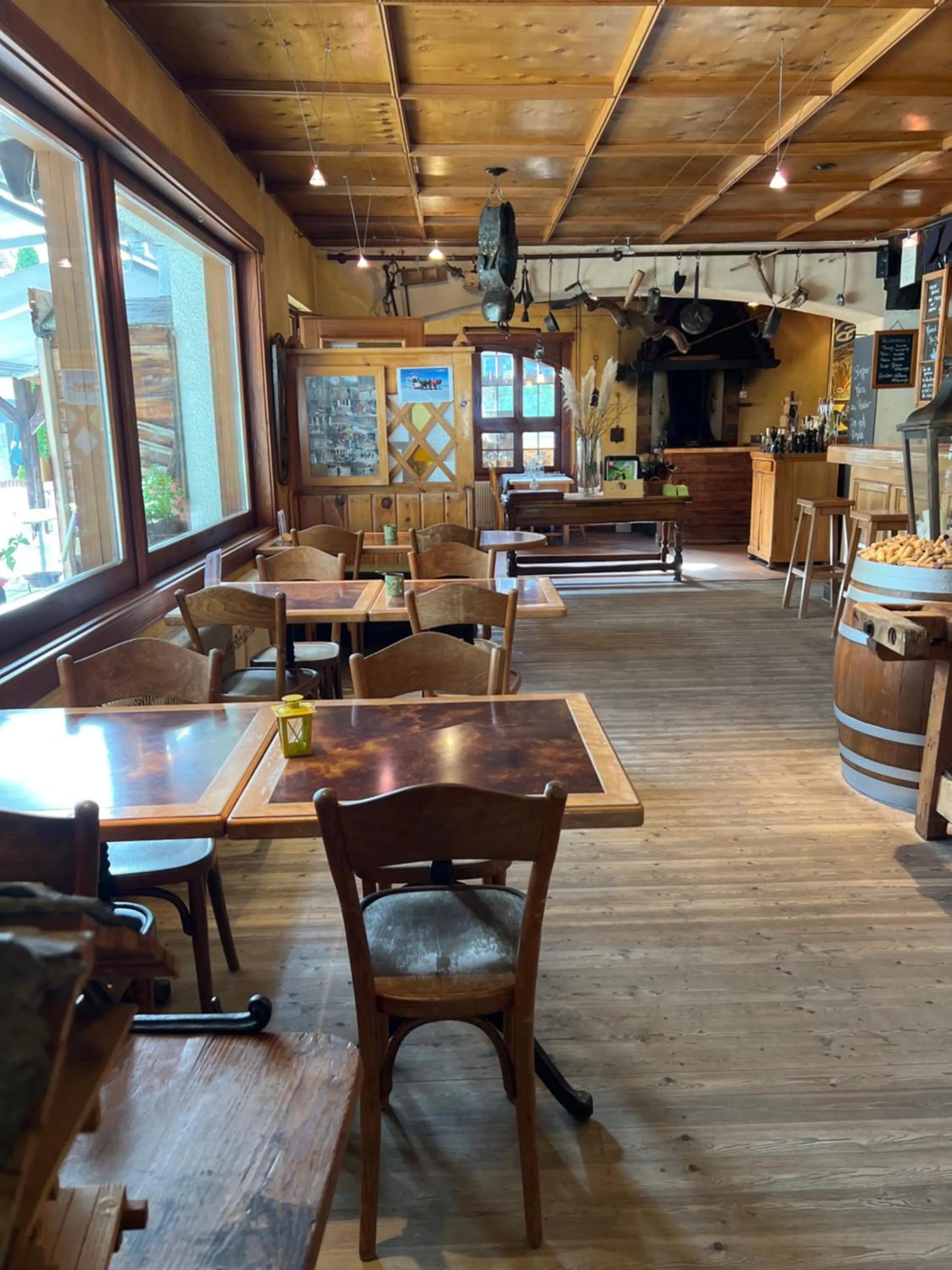Lounge or bar in Au Vieux Champex