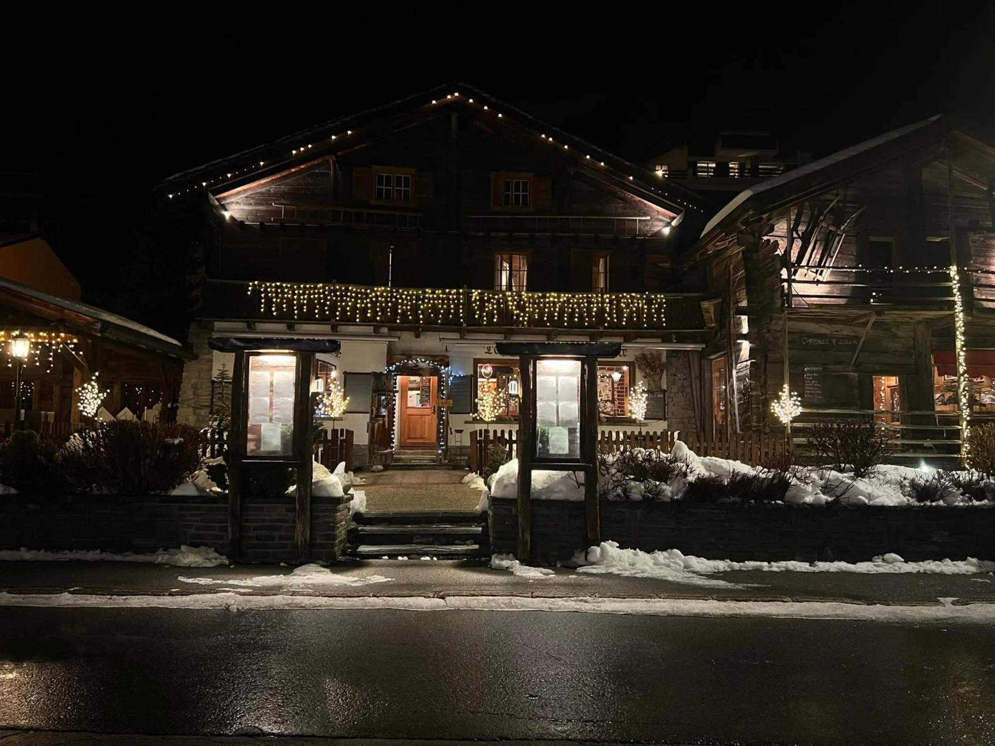 Restaurant/places to eat in Au Vieux Champex