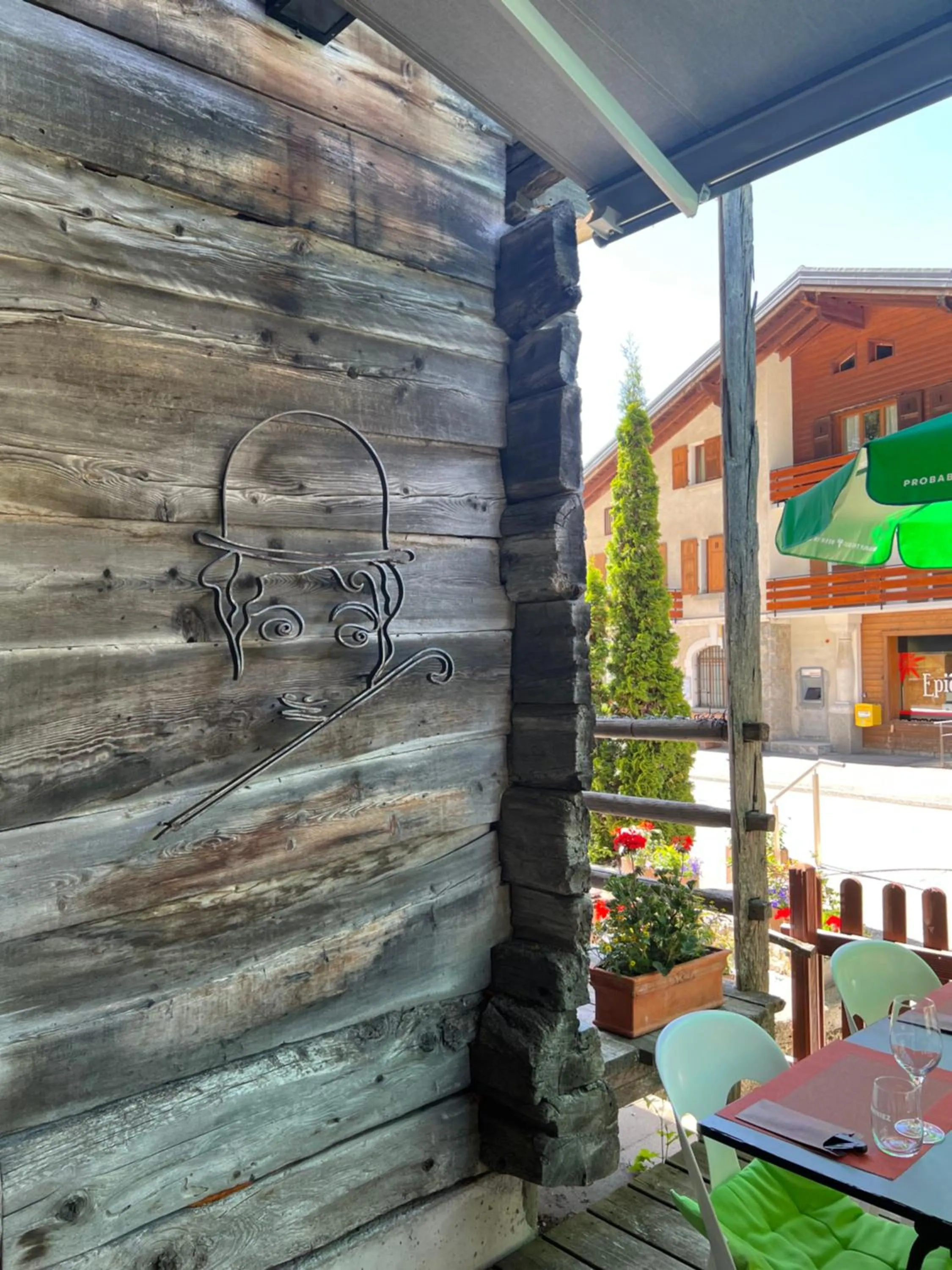 Patio in Au Vieux Champex