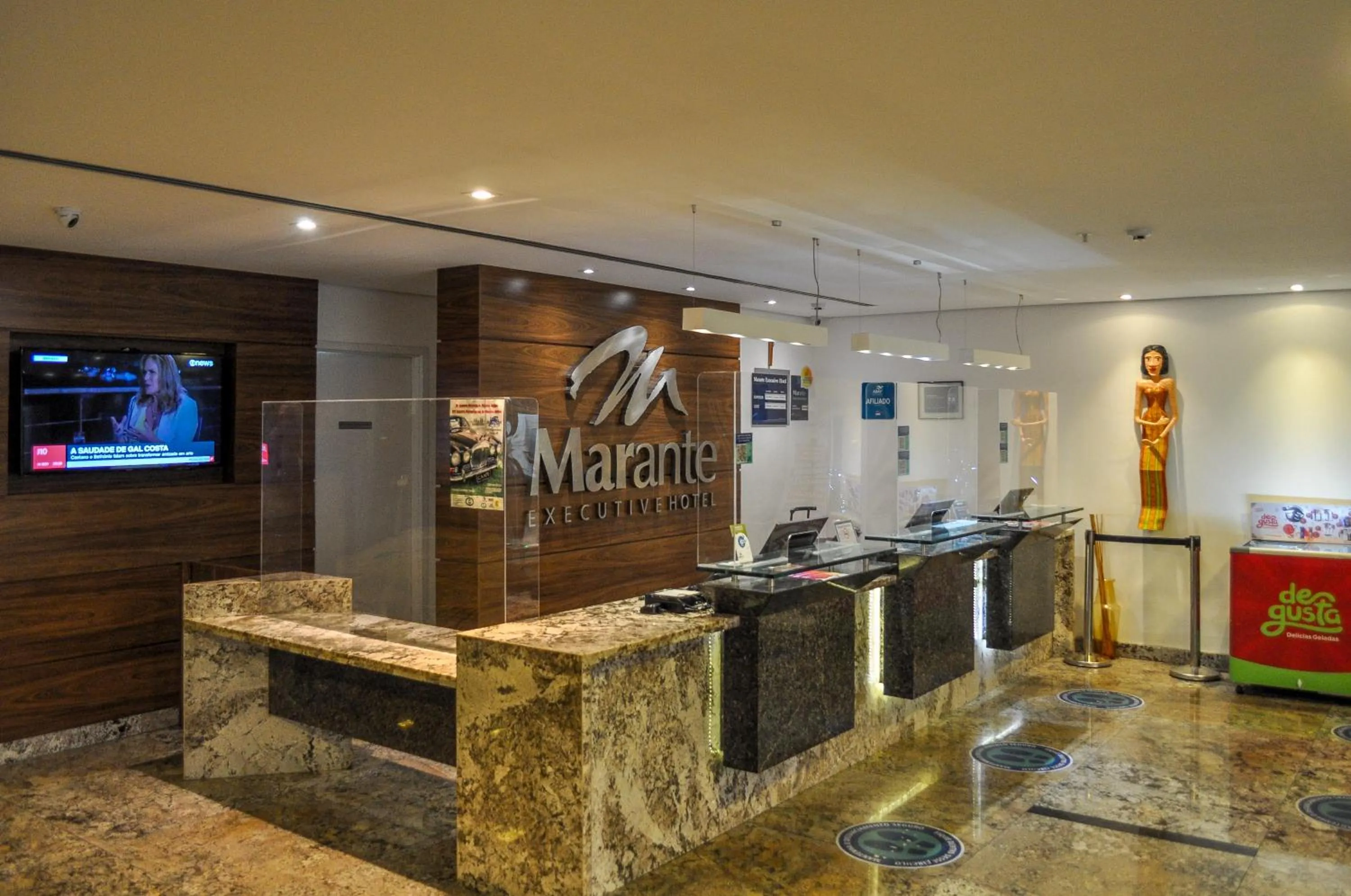 Lobby or reception in Marante Executive Hotel