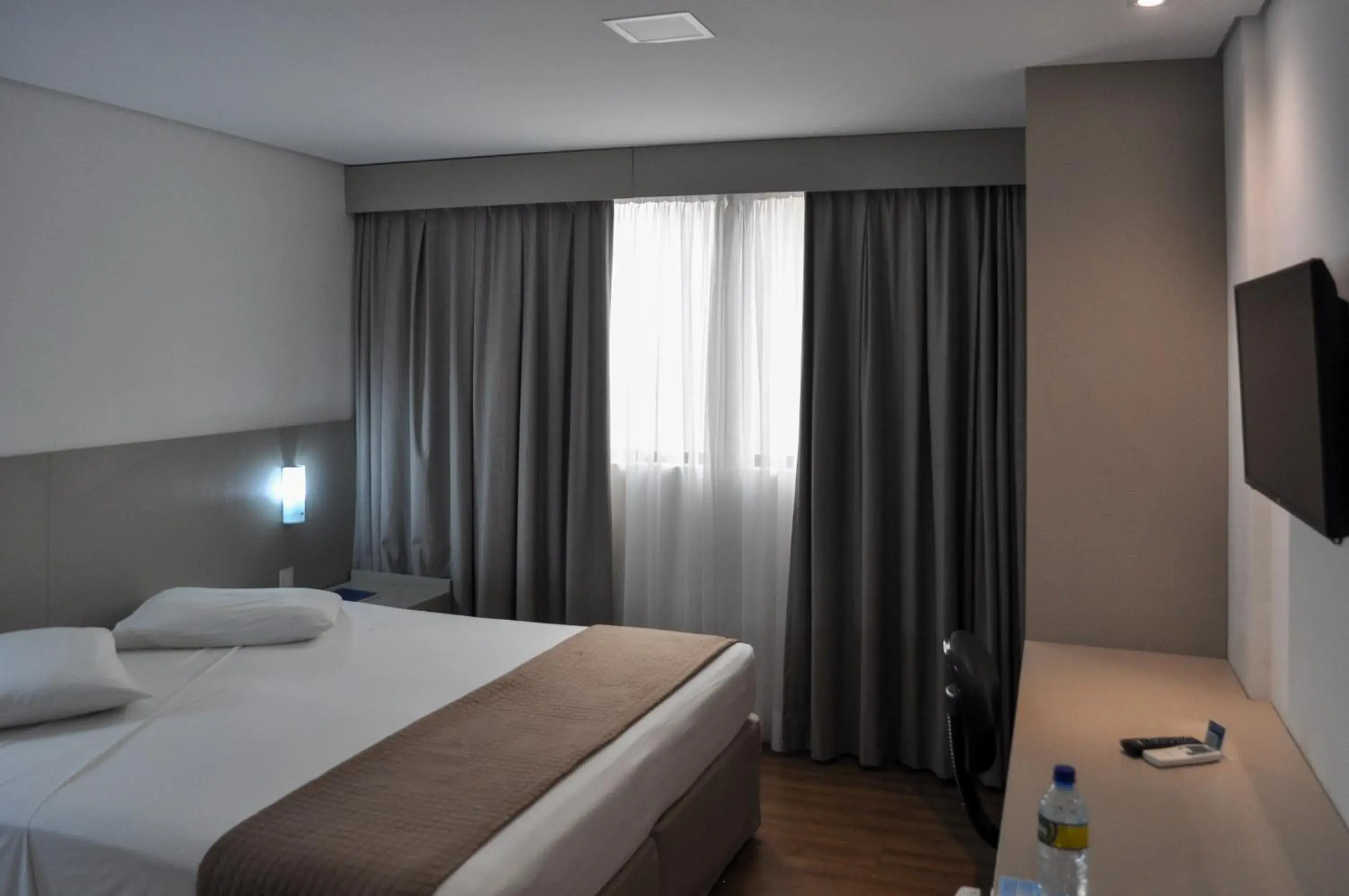 Bed in Marante Executive Hotel Bed in Marante Executive Hotel