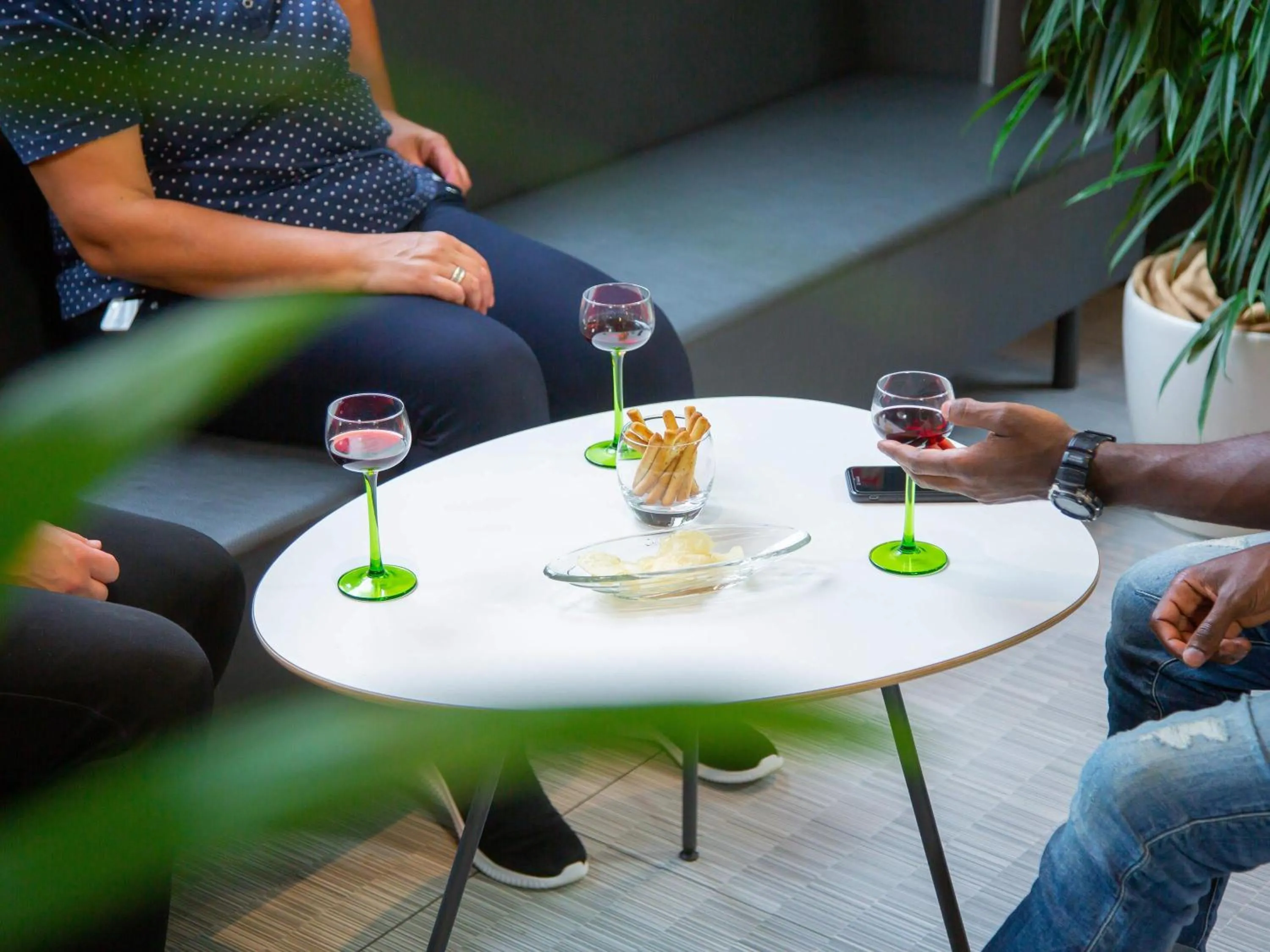 Restaurant/places to eat in ibis Mulhouse Centre Filature