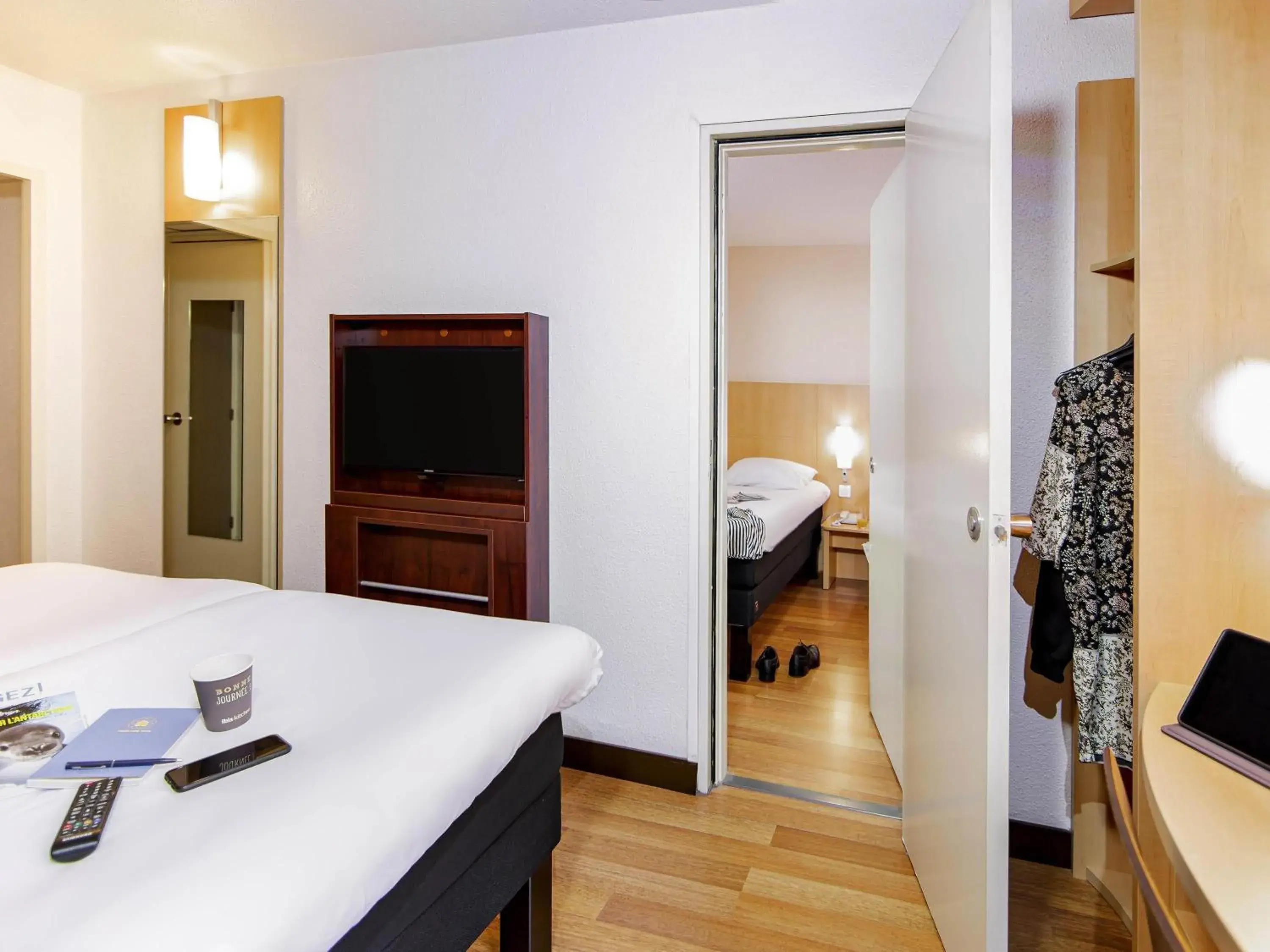 Bedroom, Bed in ibis Mulhouse Centre Filature Bedroom, Bed in ibis Mulhouse Centre Filature