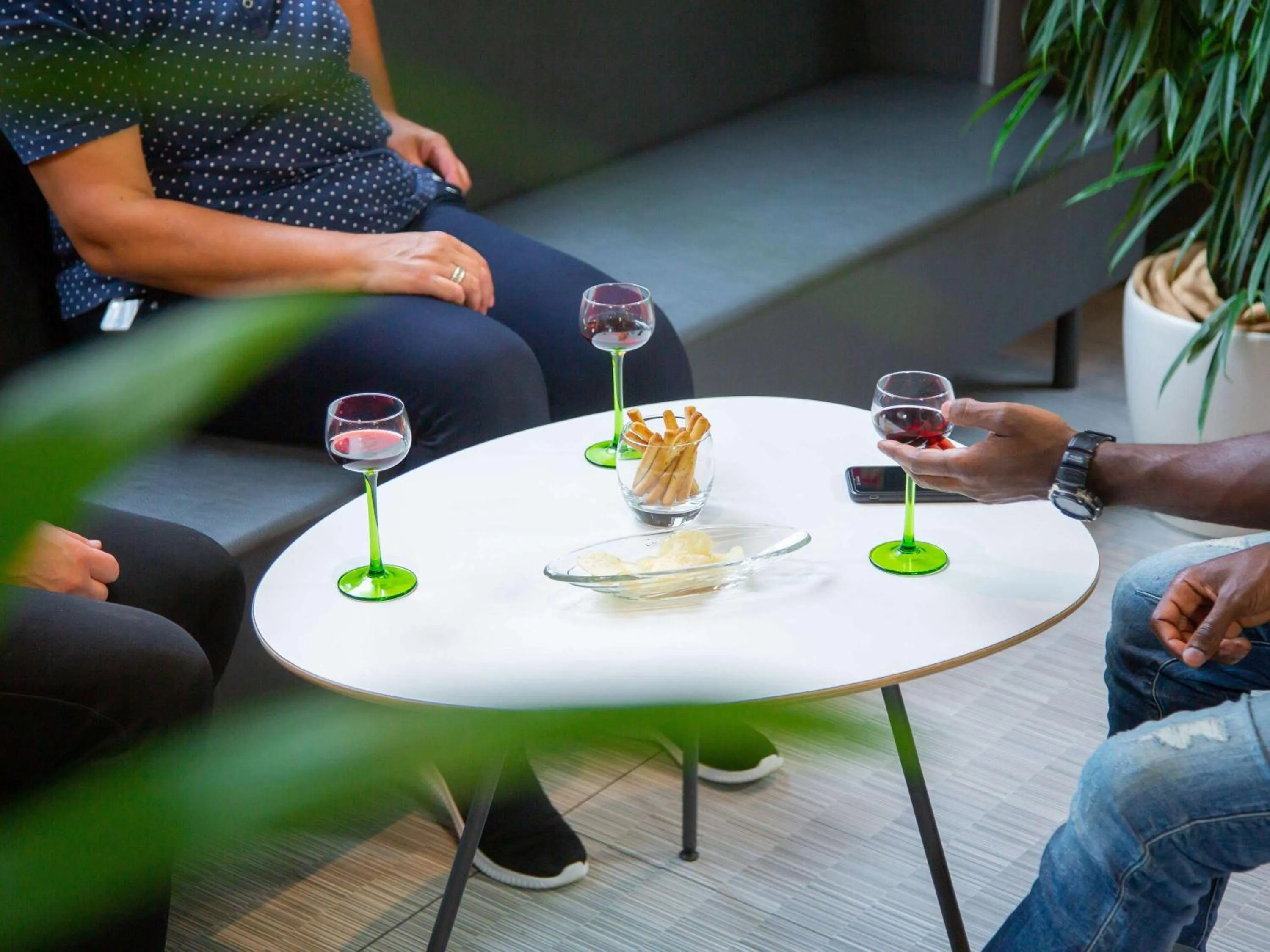 Restaurant/places to eat in ibis Mulhouse Centre Filature