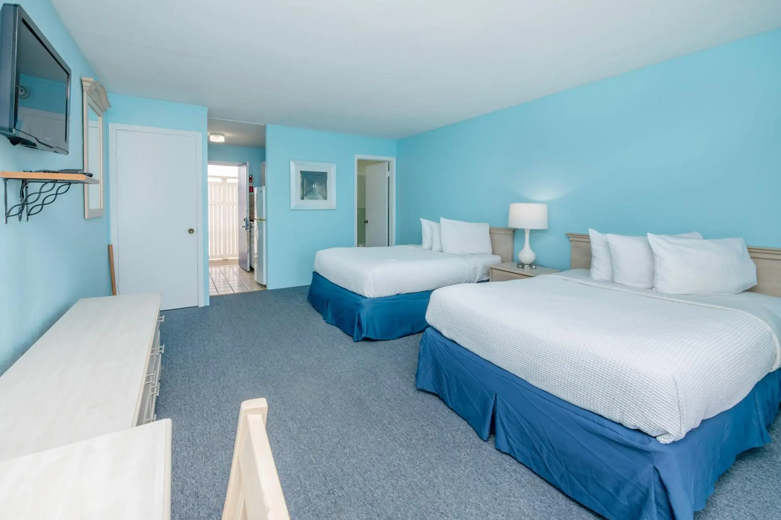 Bed in Drifting Sands Oceanfront Hotel Bed in Drifting Sands Oceanfront Hotel