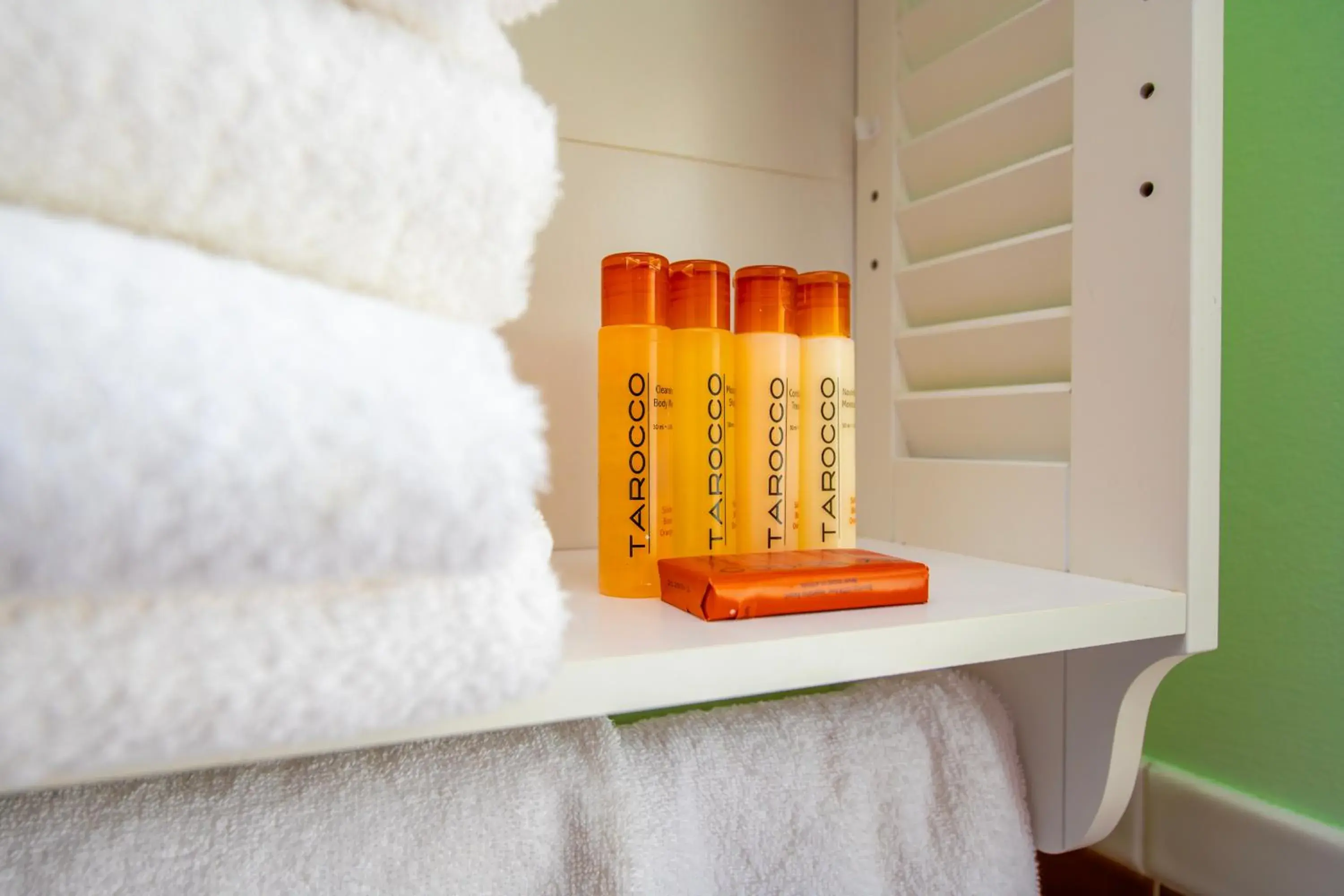 Bathroom in Drifting Sands Oceanfront Hotel Bathroom in Drifting Sands Oceanfront Hotel