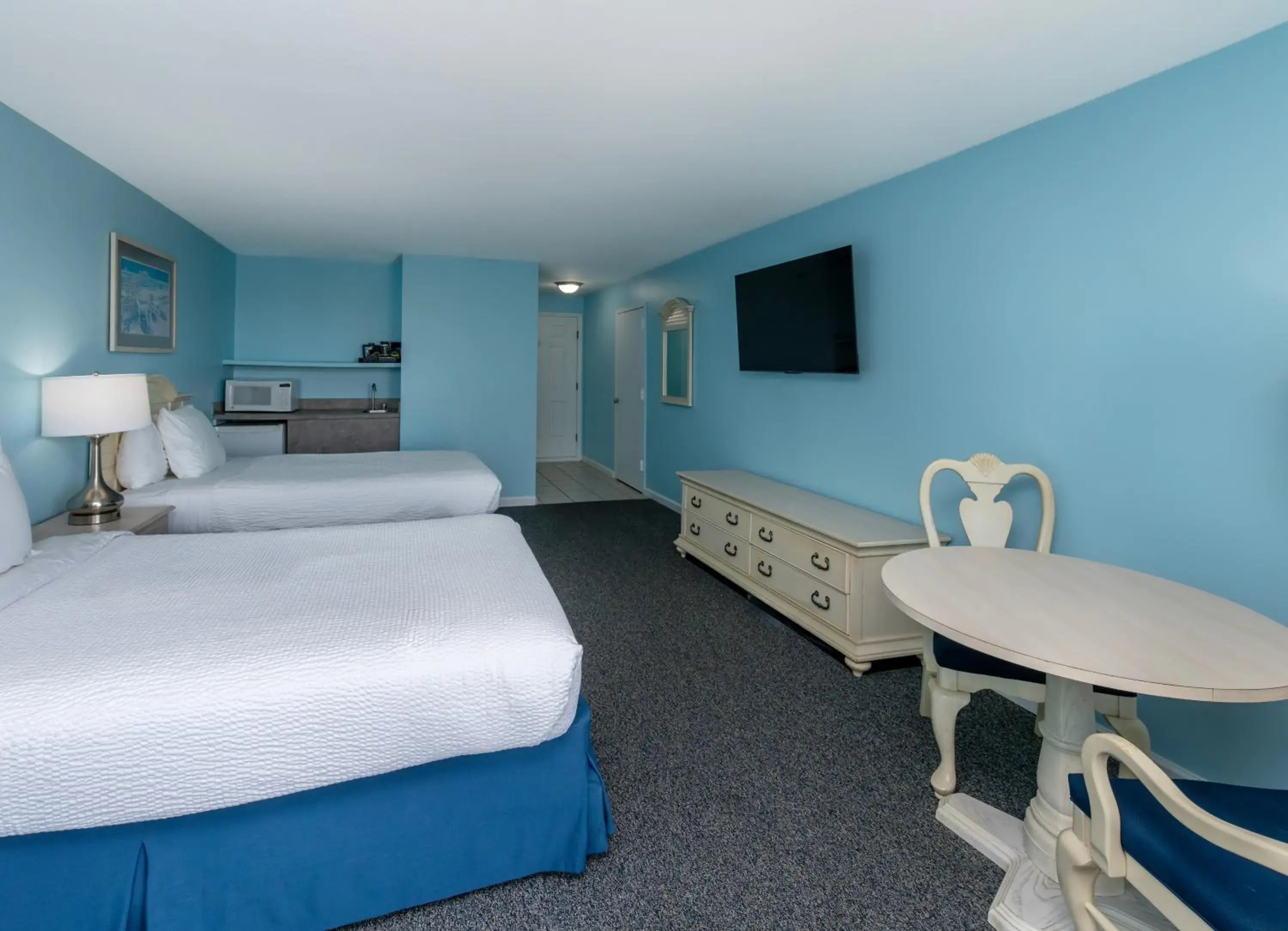 Double Room with Balcony in Drifting Sands Oceanfront Hotel Double Room with Balcony in Drifting Sands Oceanfront Hotel