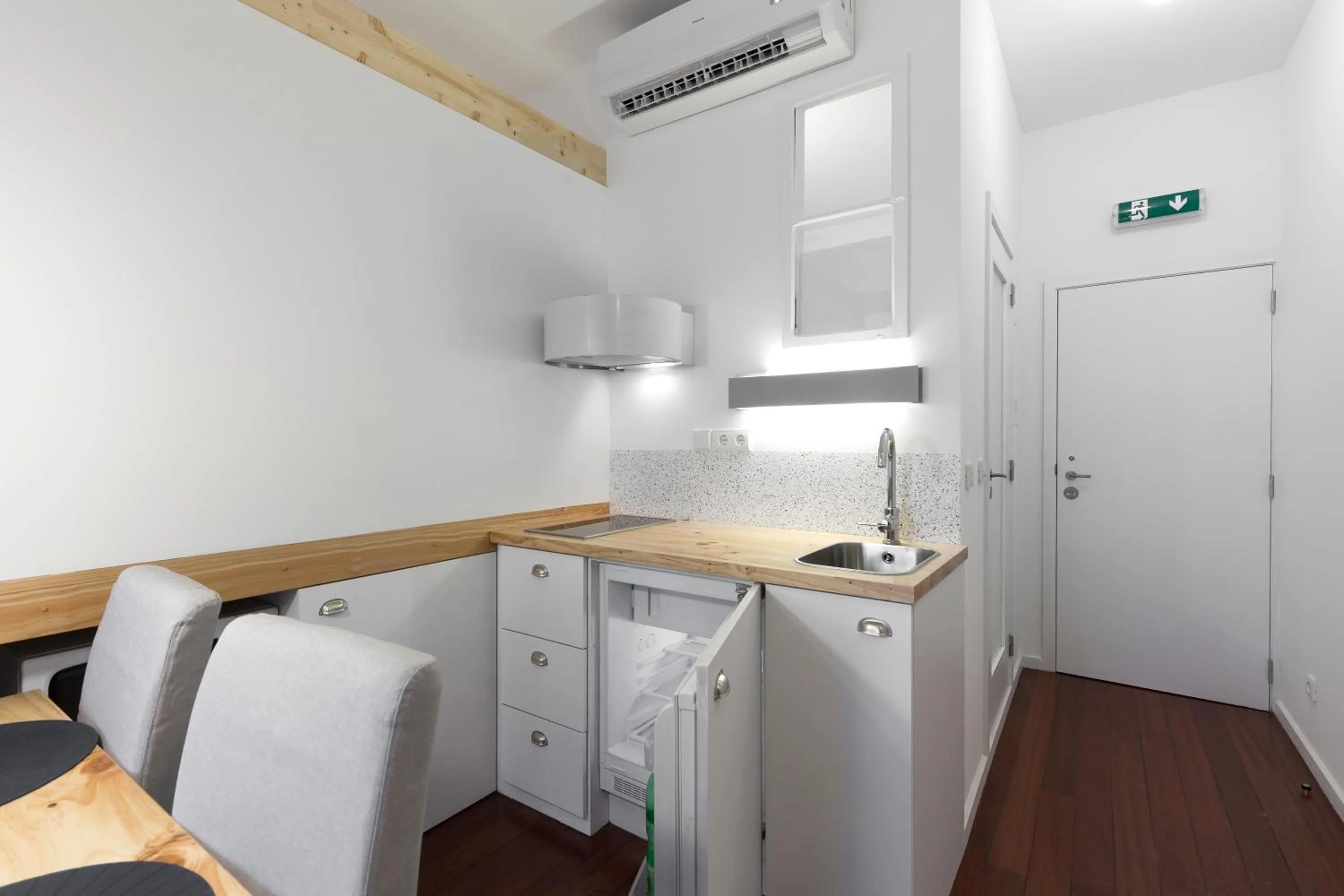 Kitchen or kitchenette in Goabio apartments 2 river view