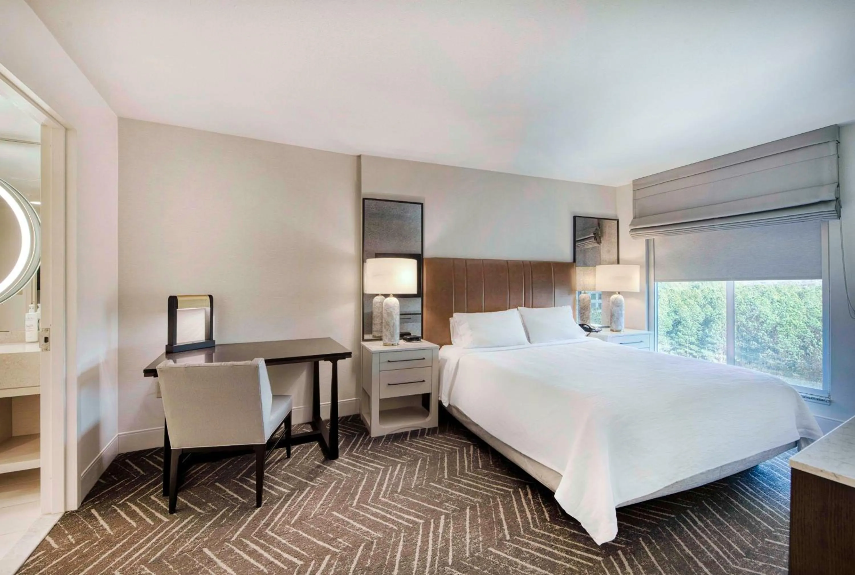 Bed in Embassy Suites by Hilton Raleigh Durham Airport Brier Creek