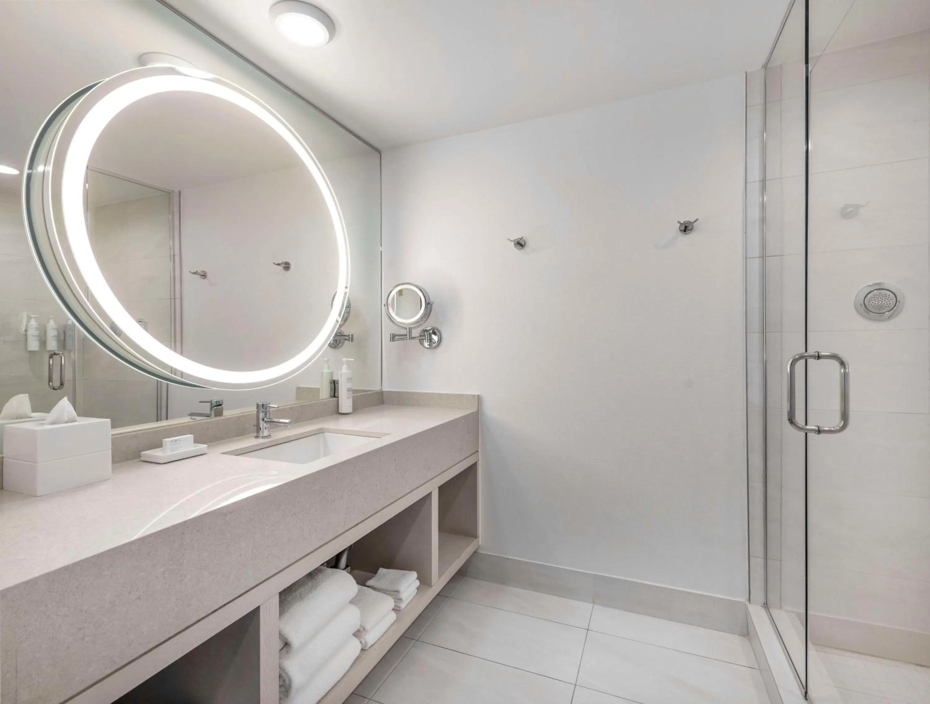 Bathroom in Embassy Suites by Hilton Raleigh Durham Airport Brier Creek