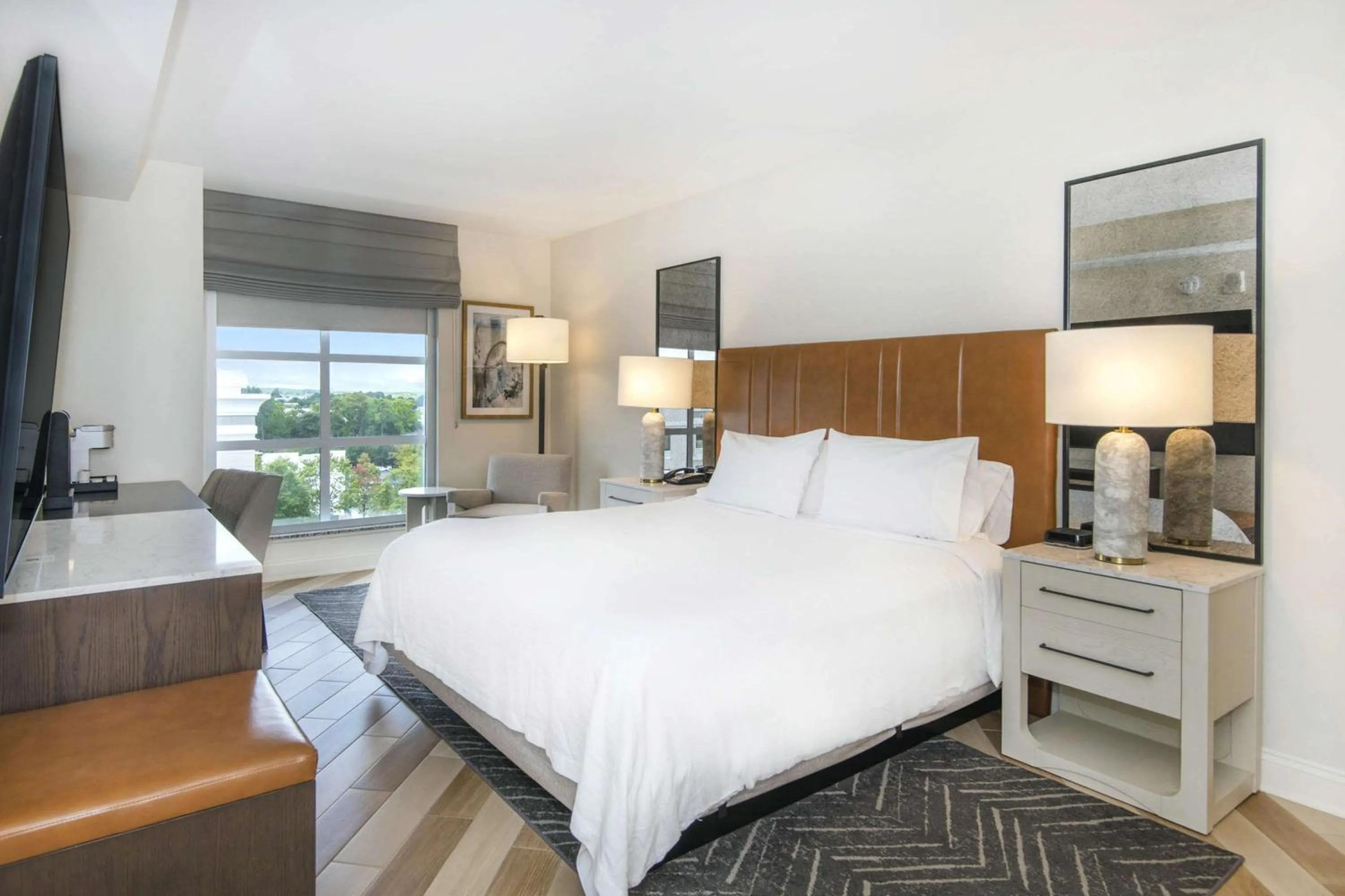 Bed in Embassy Suites by Hilton Raleigh Durham Airport Brier Creek