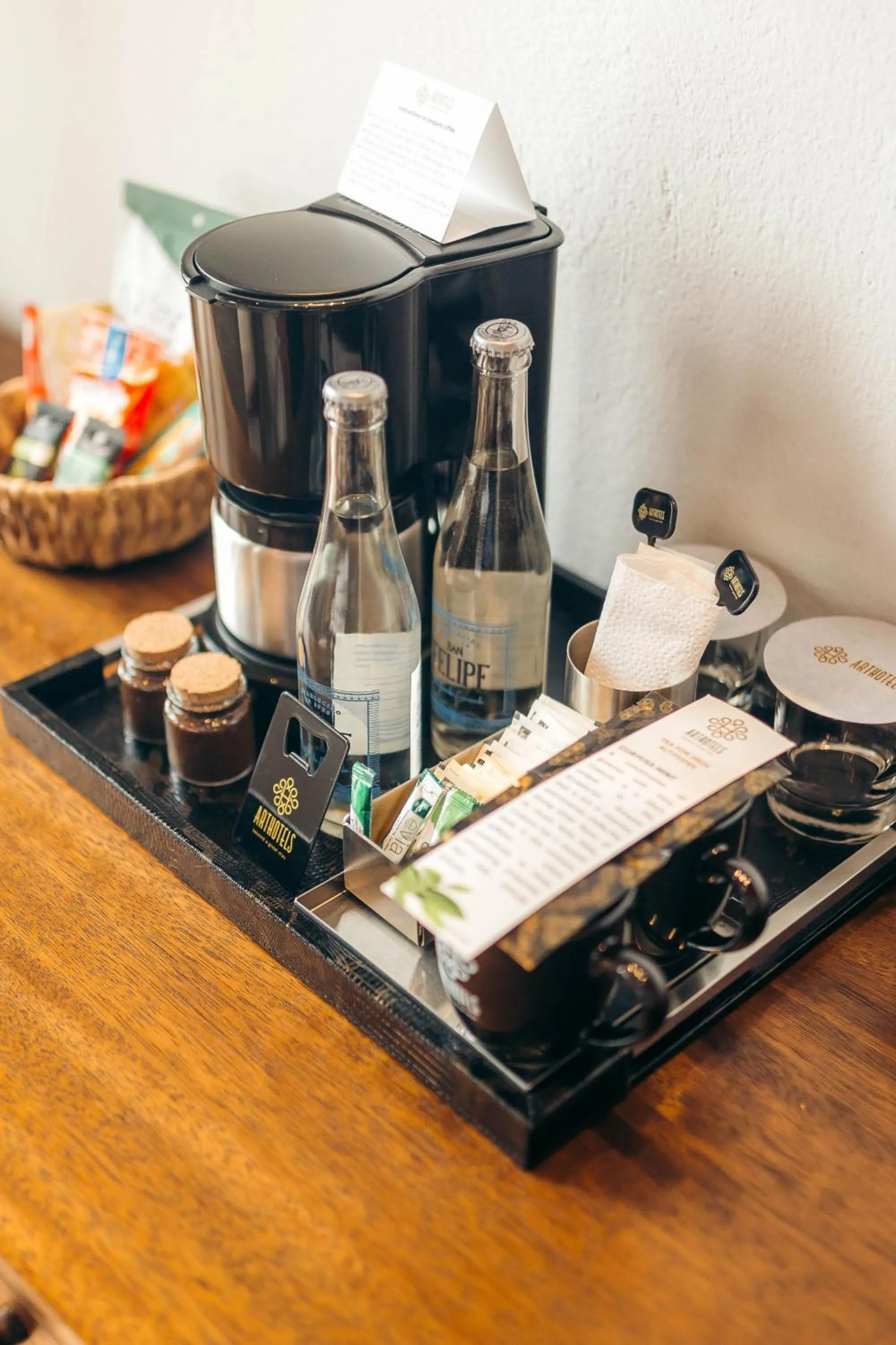 Food and drinks in Mama Cuchara by Art Hotels