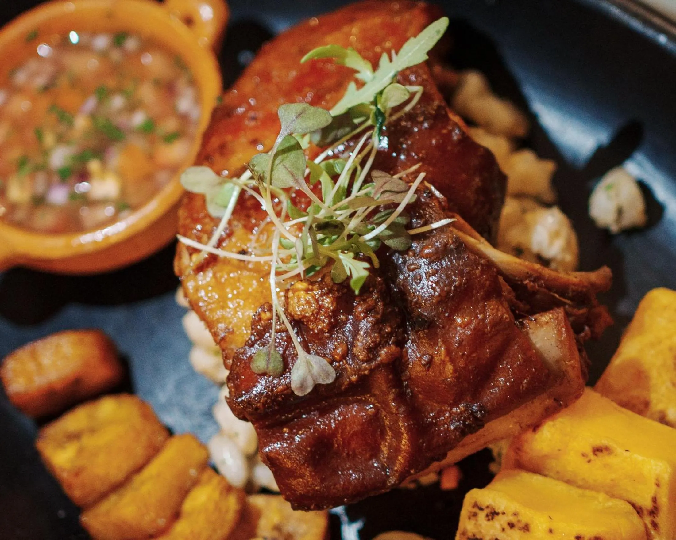 Restaurant/places to eat in Mama Cuchara by Art Hotels