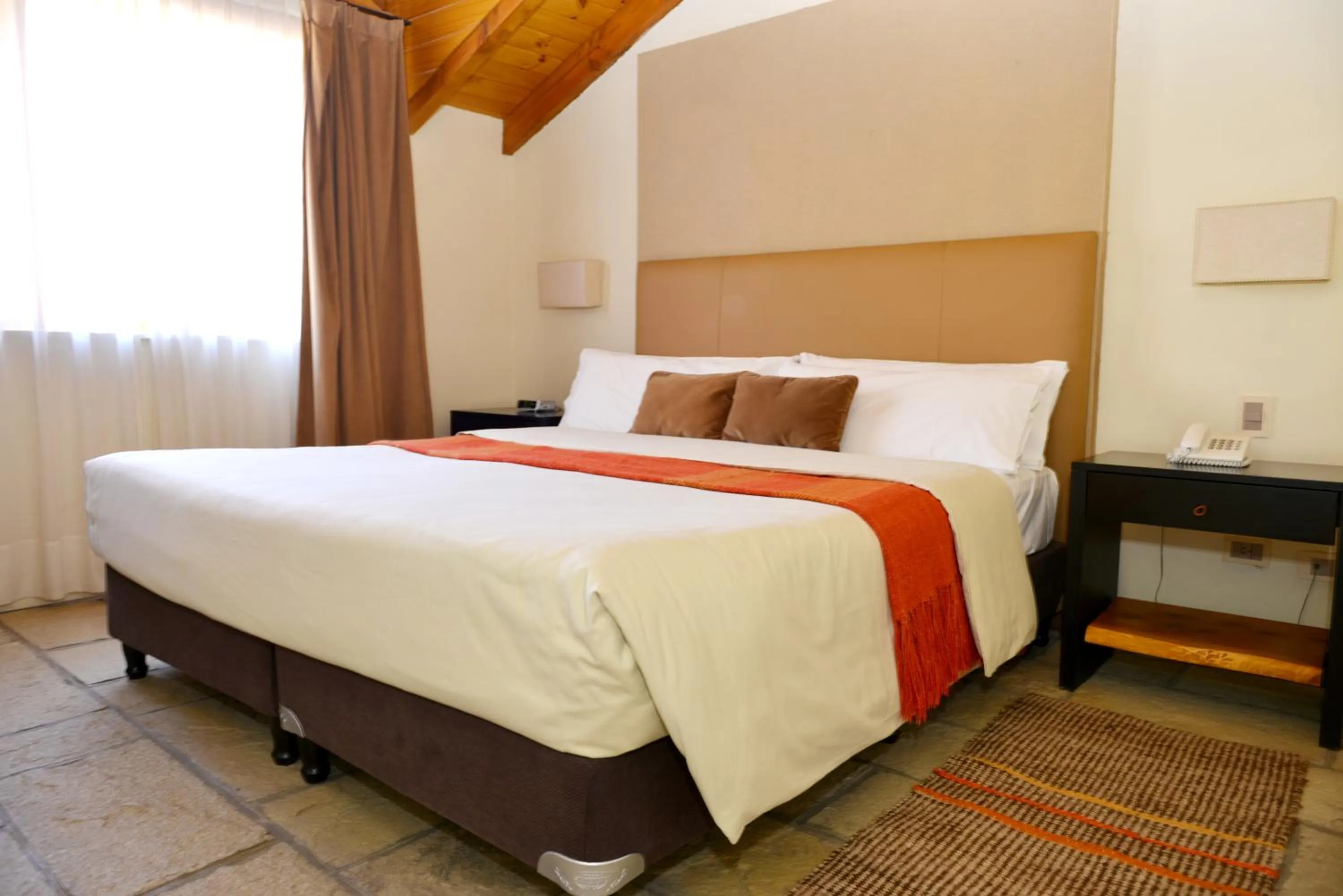 Bedroom, Bed in Galileo Boutique Hotel