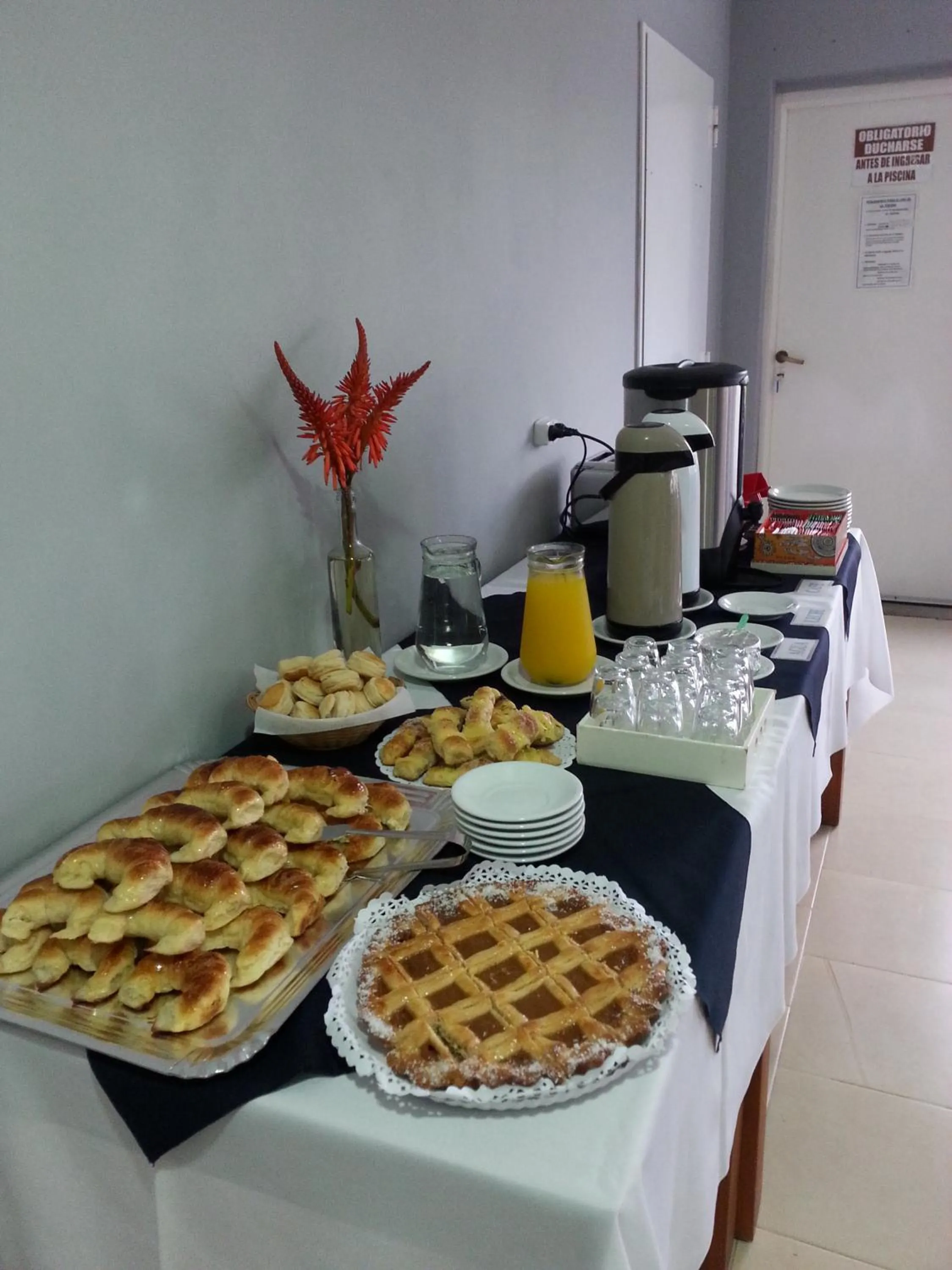 Food and drinks in Punta Ramallo Posada
