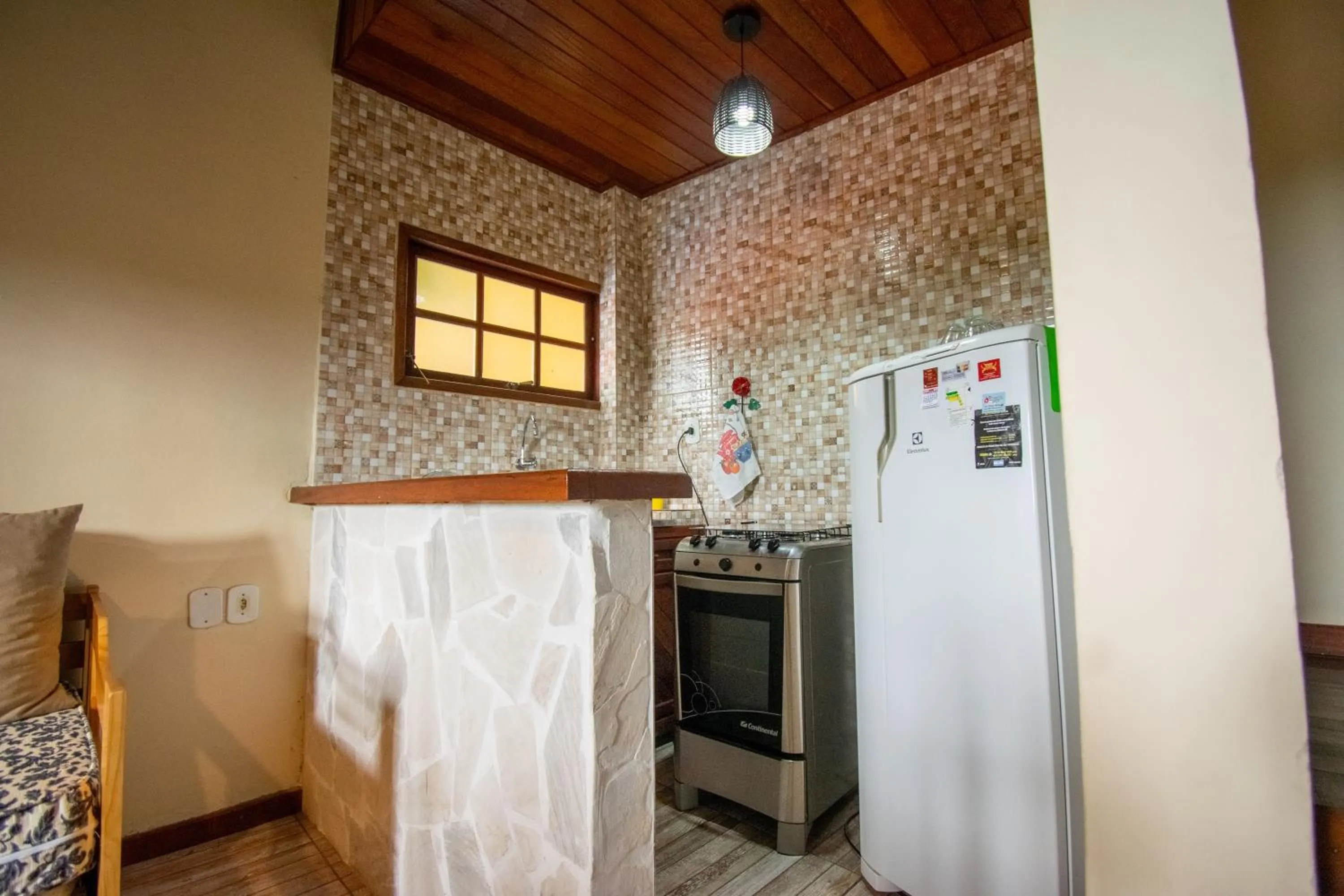 Kitchen or kitchenette in Flats Tartaruga Búzios