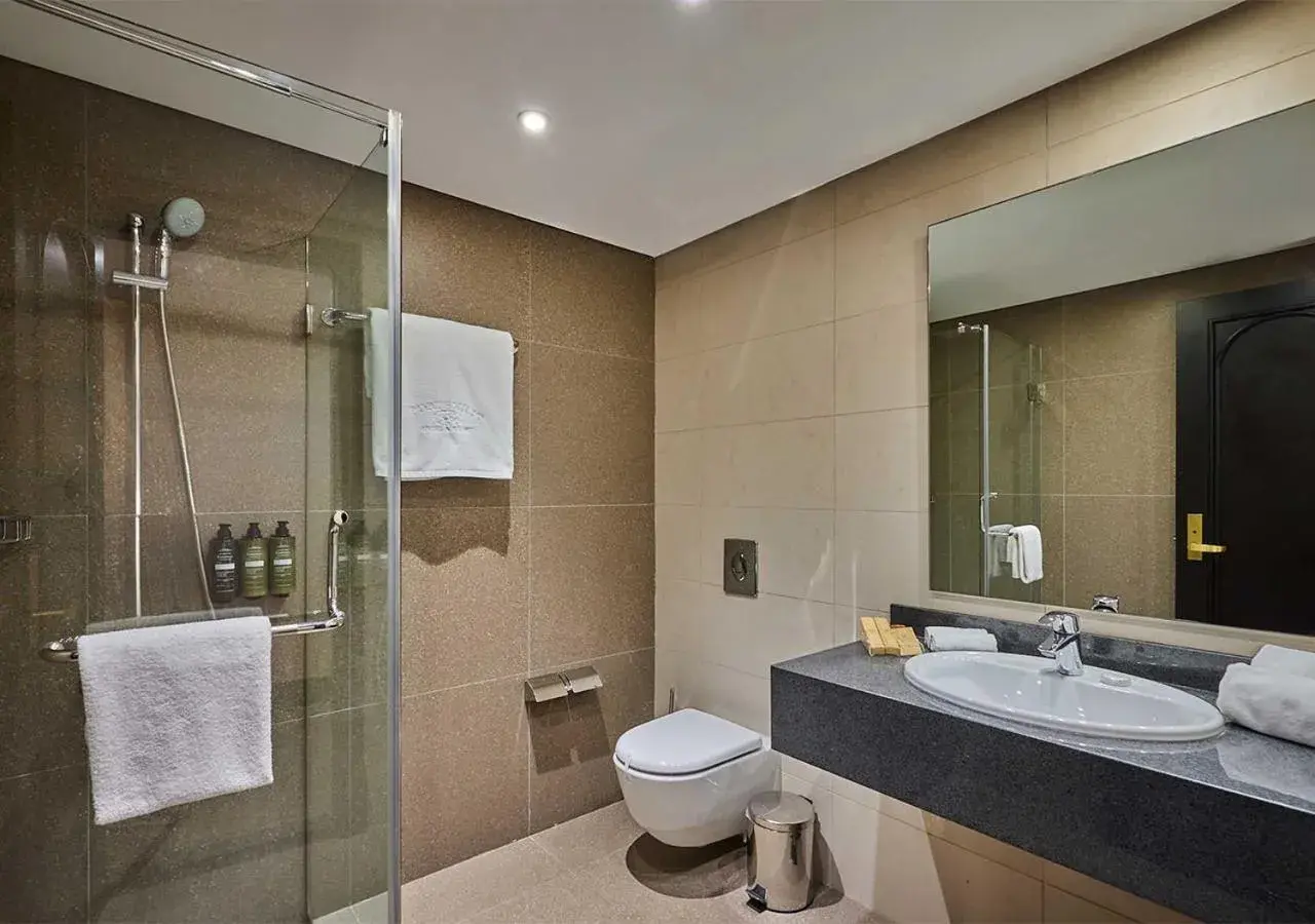 Deluxe Twin Room in Portemilio Hotel & Resort Deluxe Twin Room in Portemilio Hotel & Resort