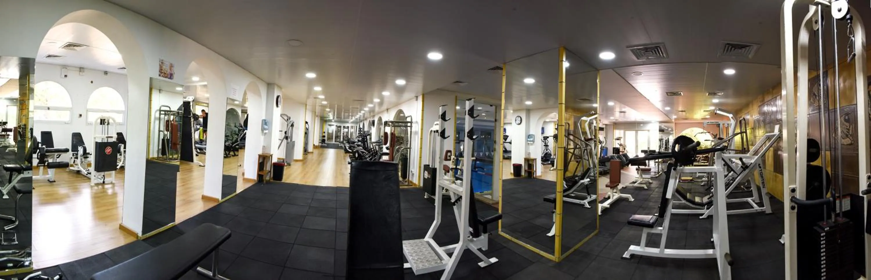 Fitness centre/facilities in Portemilio Hotel & Resort