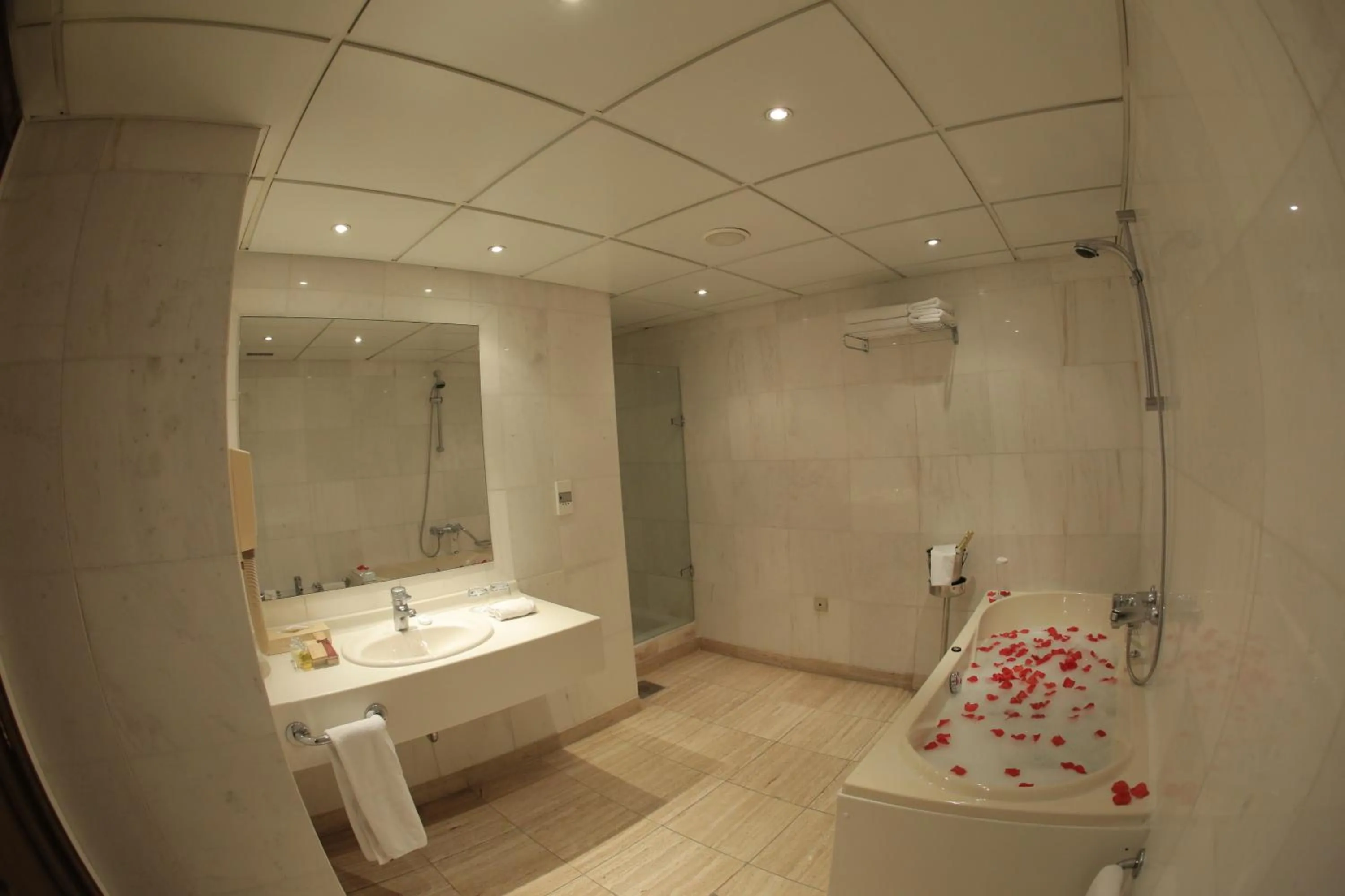 Bathroom in Portemilio Hotel & Resort