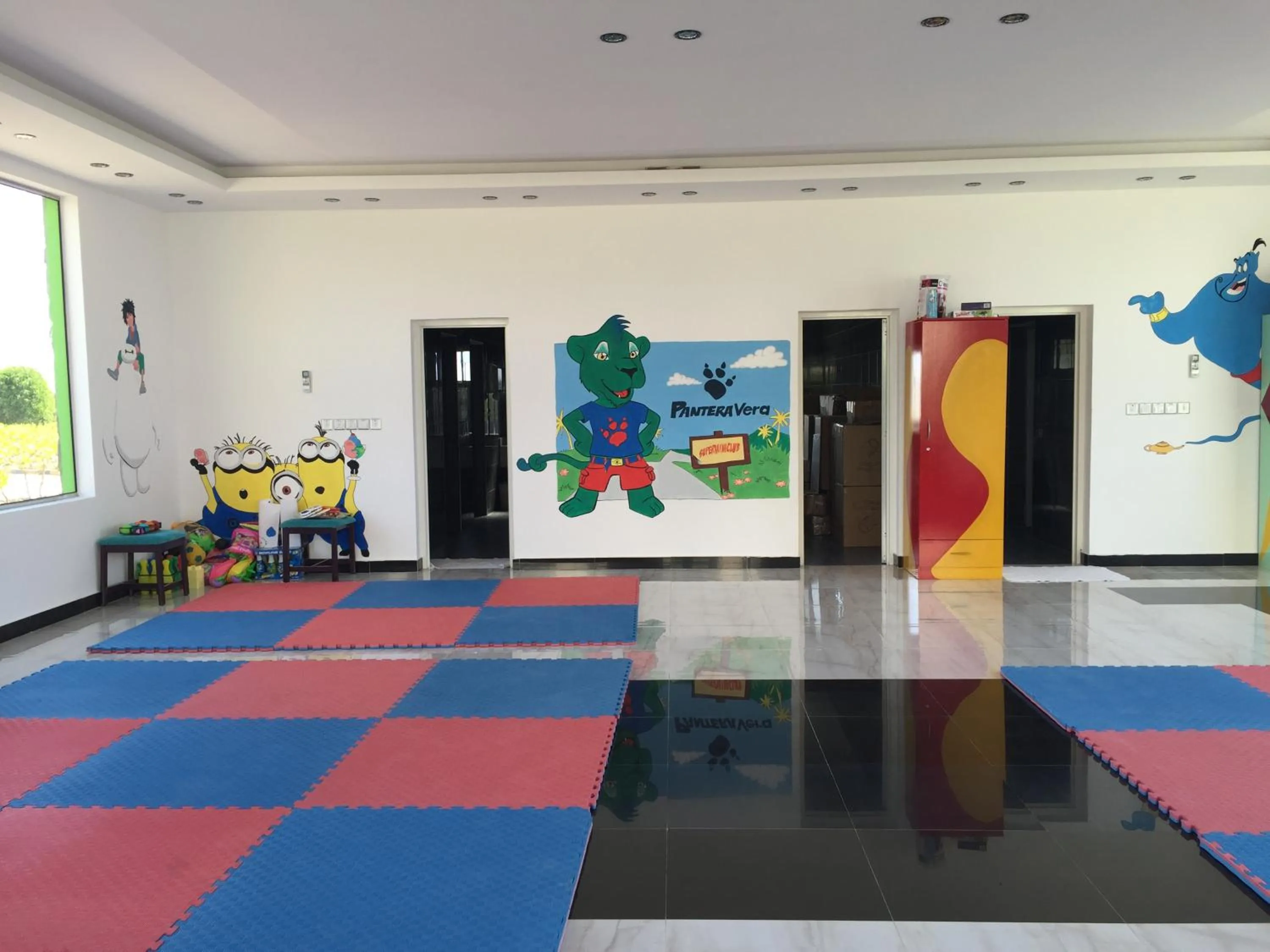 TV and multimedia in Wyndham Garden Salalah Mirbat