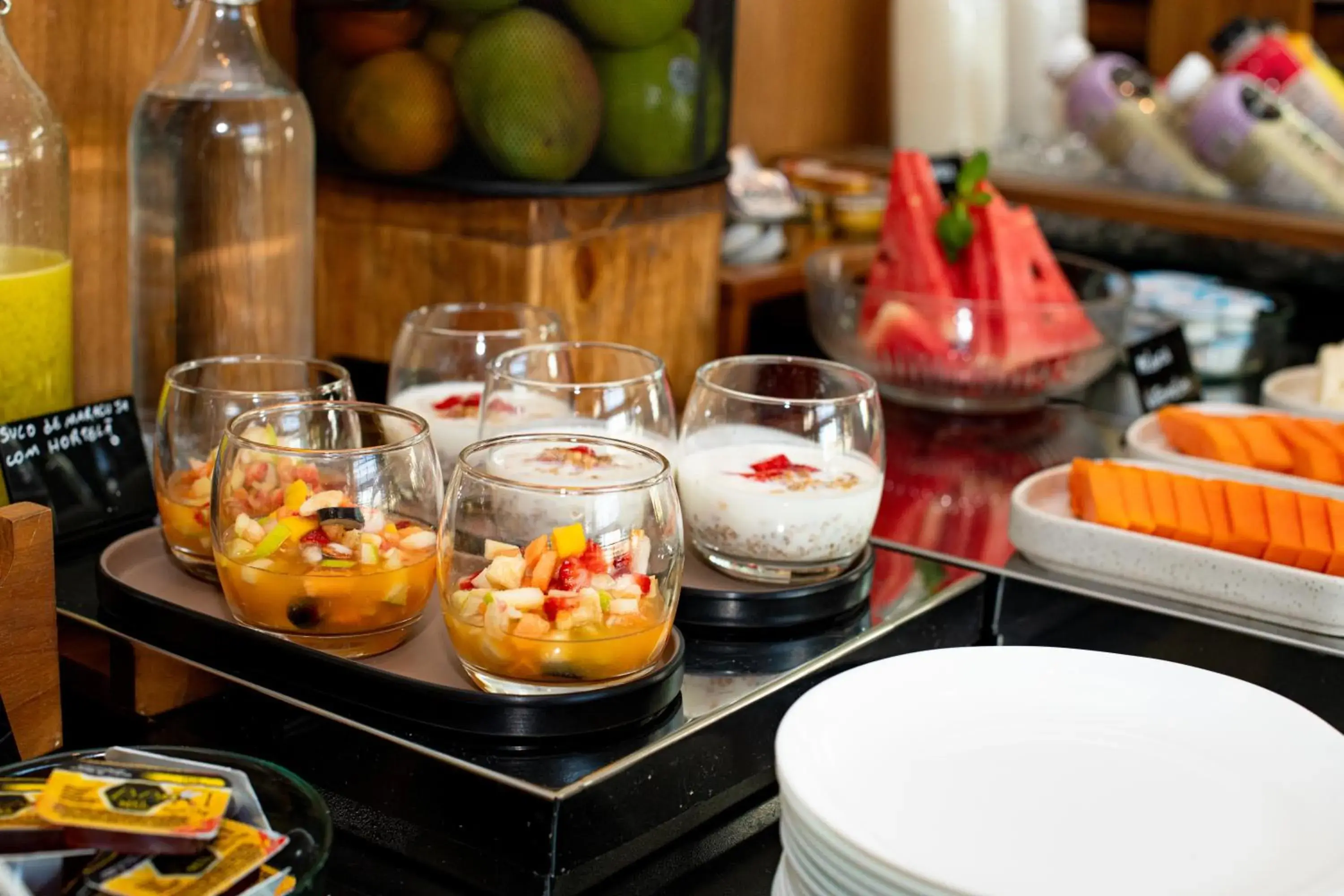 Breakfast in I am Design Hotel Campinas by Hotelaria Brasil Breakfast in I am Design Hotel Campinas by Hotelaria Brasil