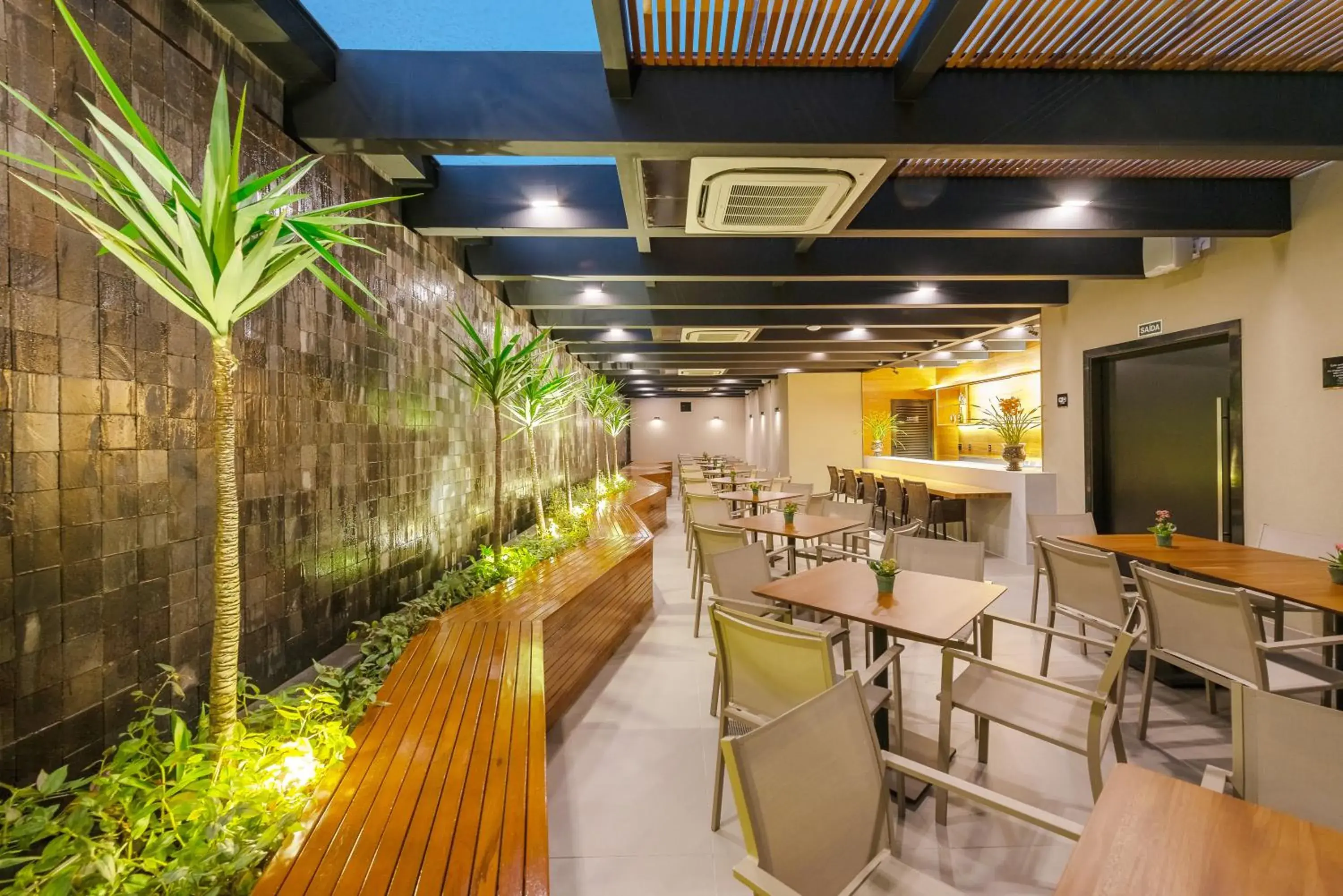 Restaurant/places to eat in I am Design Hotel Campinas by Hotelaria Brasil Restaurant/places to eat in I am Design Hotel Campinas by Hotelaria Brasil