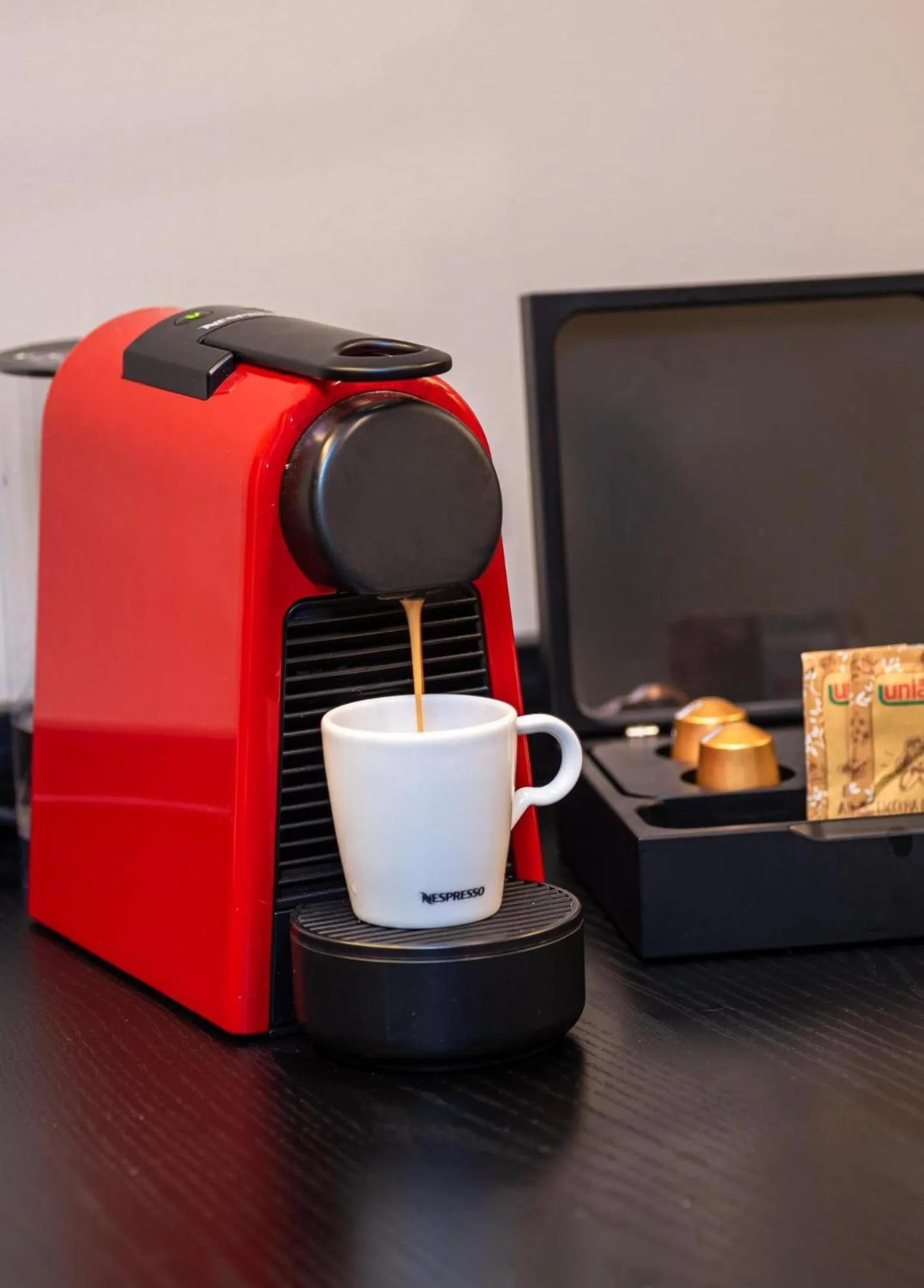 kitchen in I am Design Hotel Campinas by Hotelaria Brasil