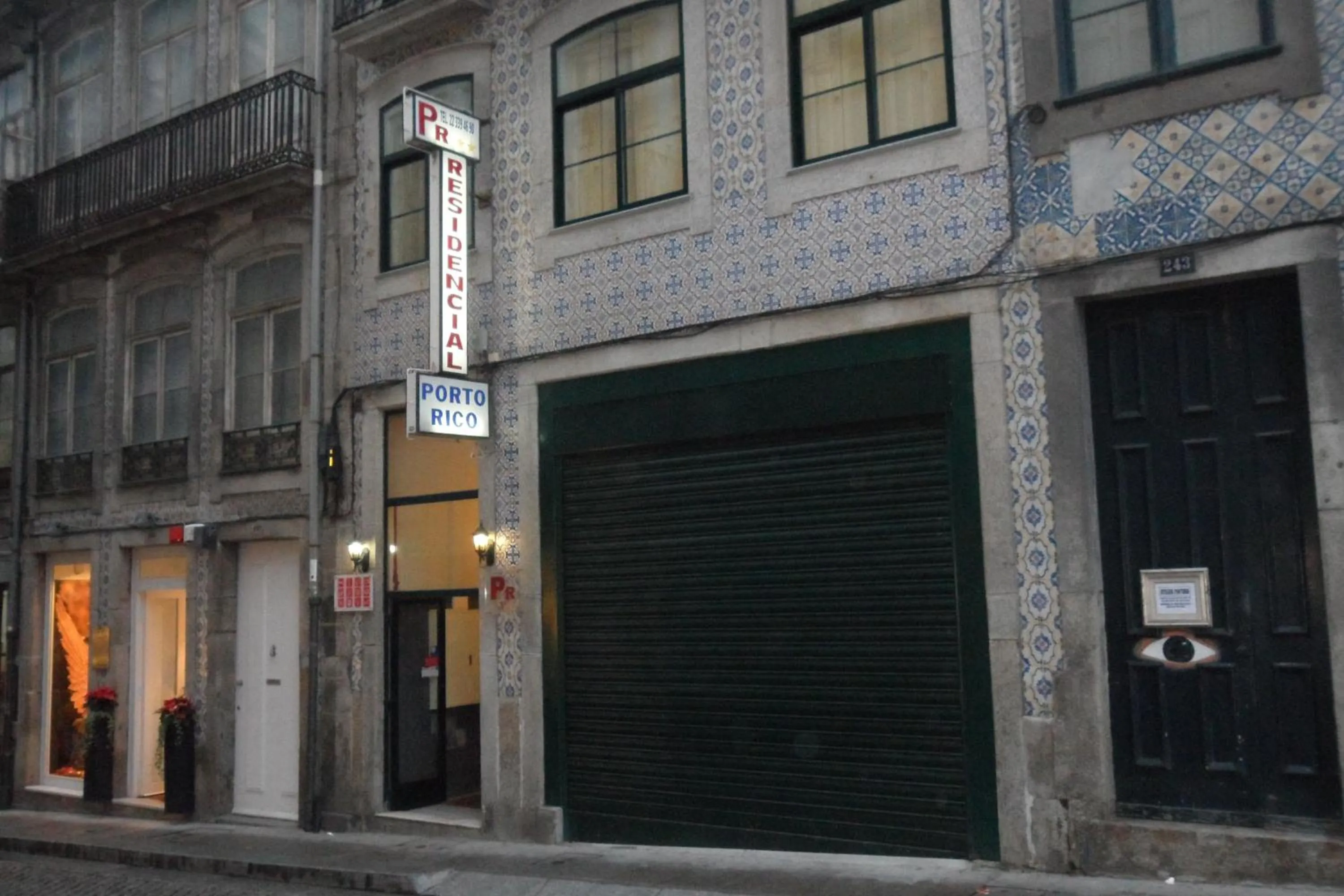 Property logo or sign in Hotel Porto Rico