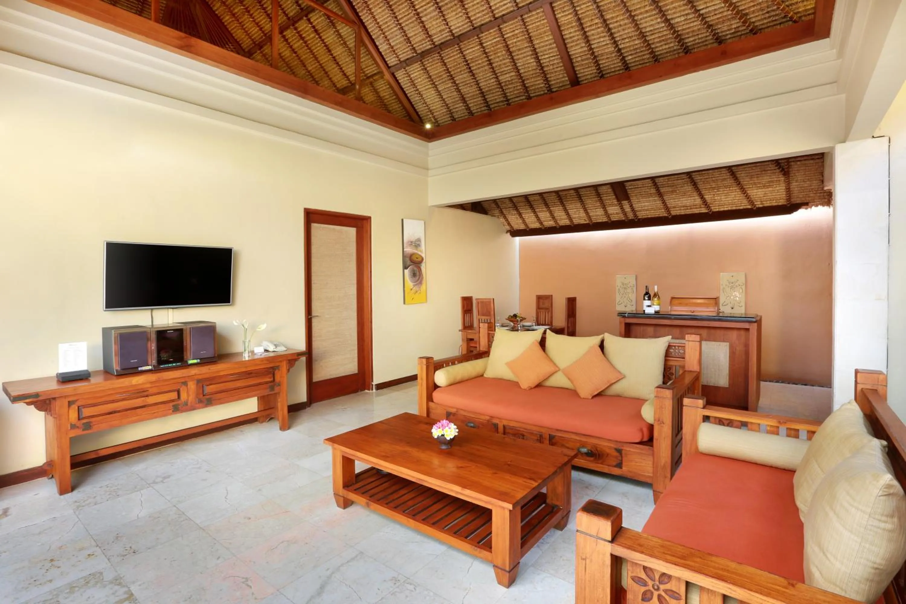 Area and facilities in Bhavana Private Villas