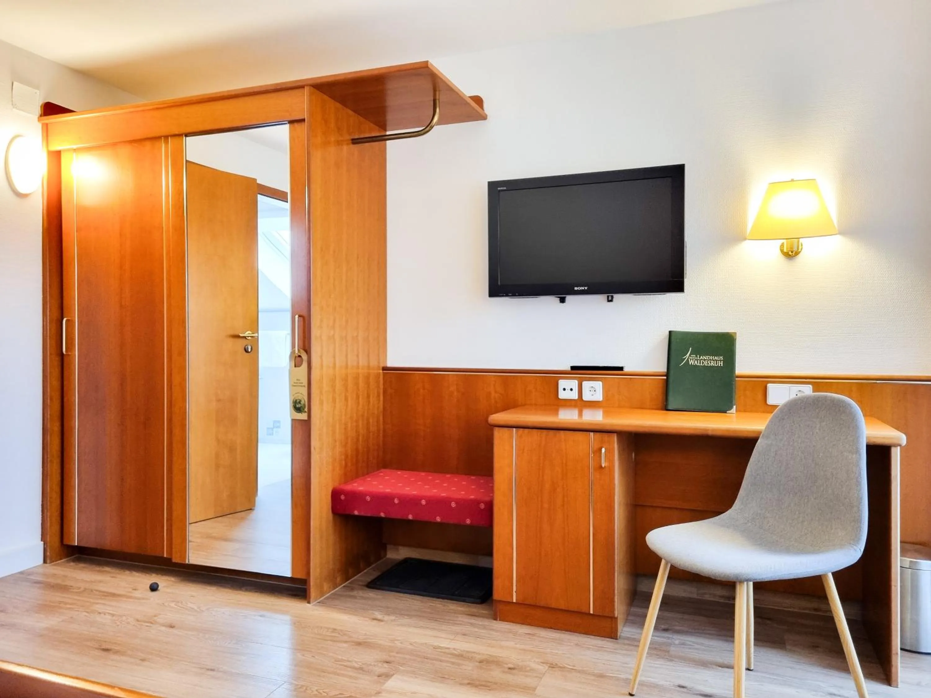 TV and multimedia in Hotel Landhaus Waldesruh