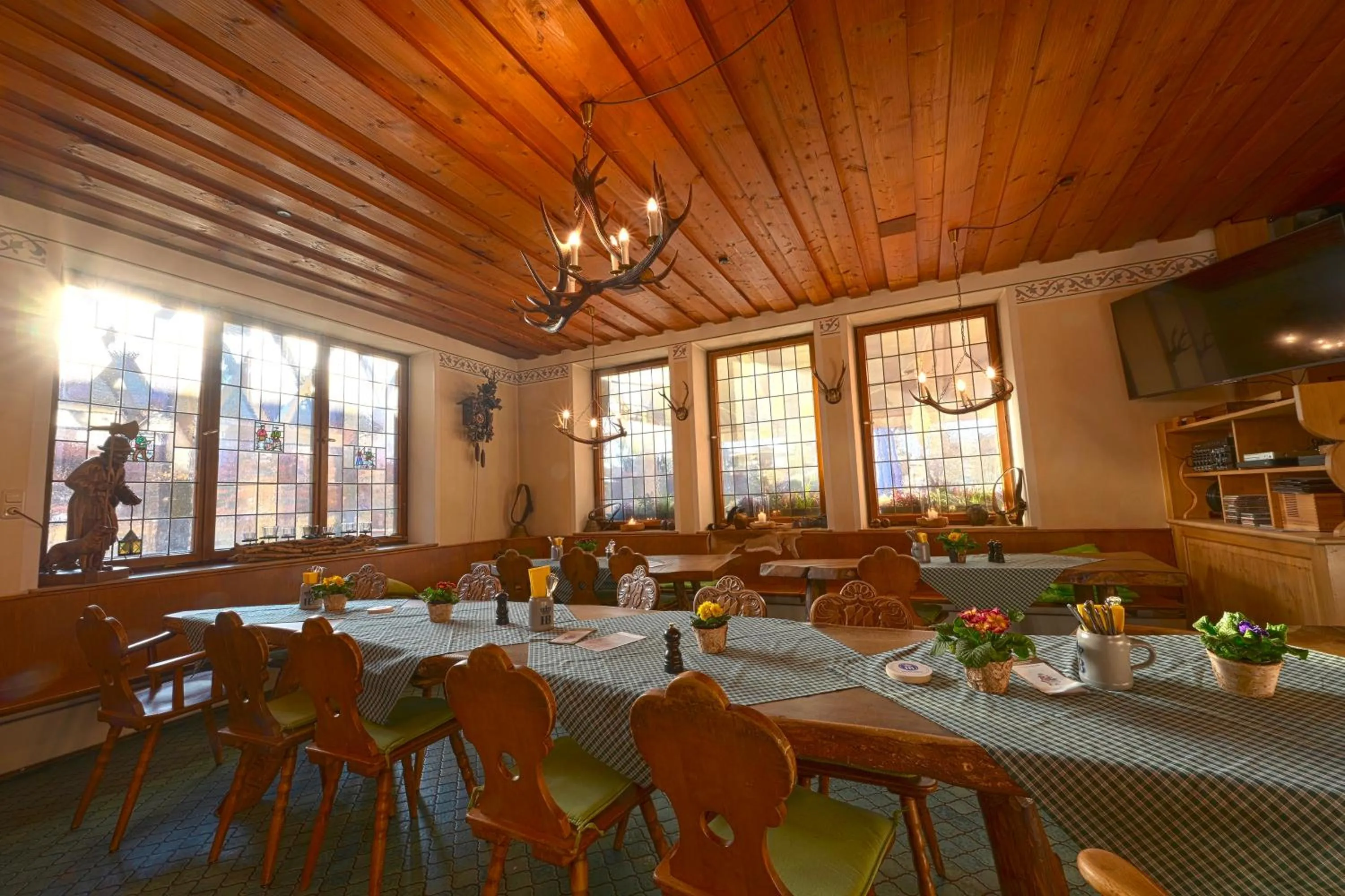 Restaurant/places to eat in Hotel Waldgasthof Buchenhain