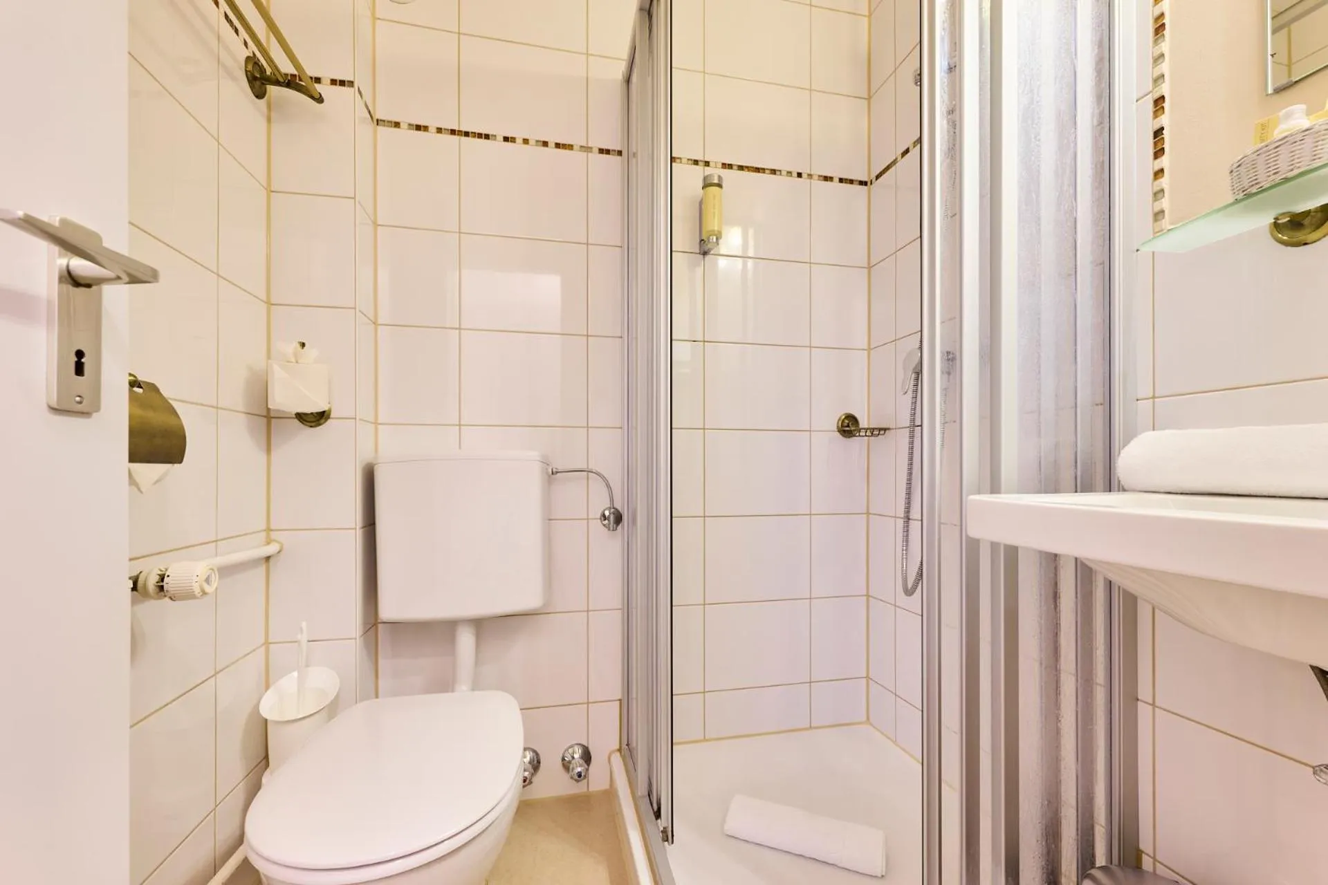 Bathroom in Hotel Waldgasthof Buchenhain