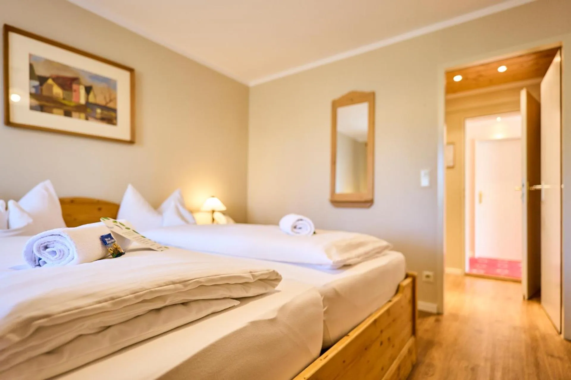 Photo of the whole room, Bed in Hotel Waldgasthof Buchenhain