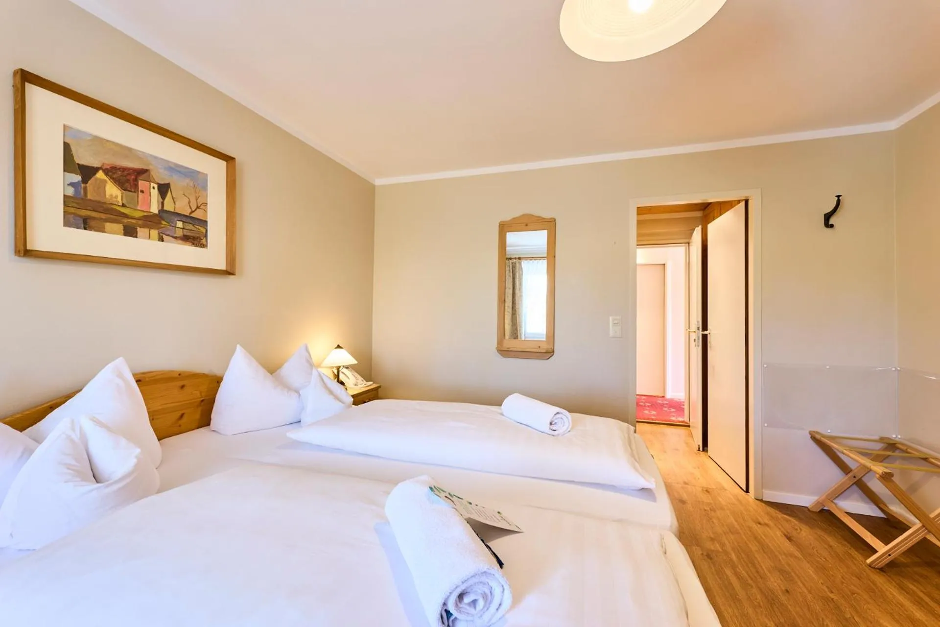 Photo of the whole room, Bed in Hotel Waldgasthof Buchenhain