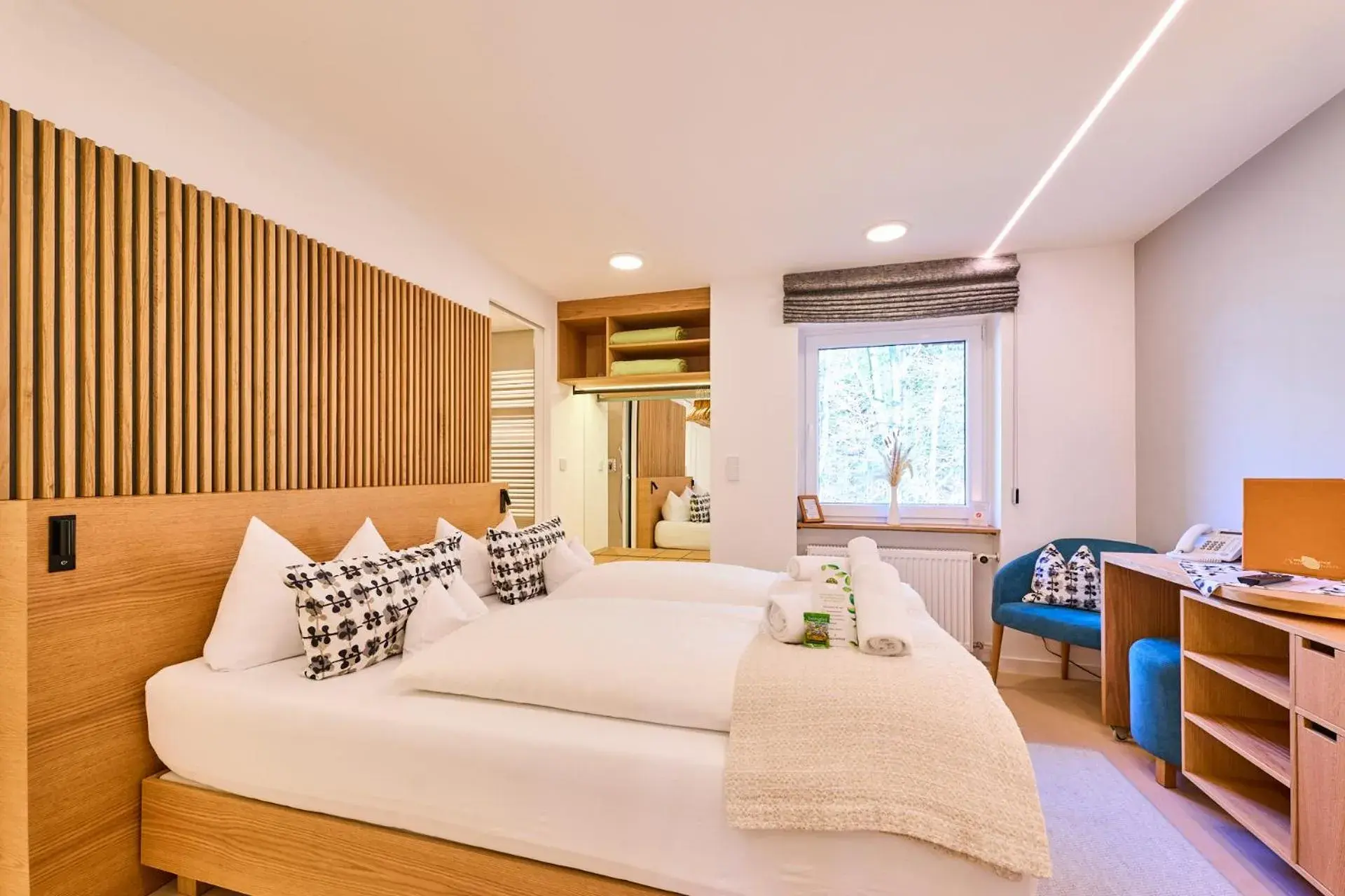 Double Room in Hotel Waldgasthof Buchenhain Double Room in Hotel Waldgasthof Buchenhain