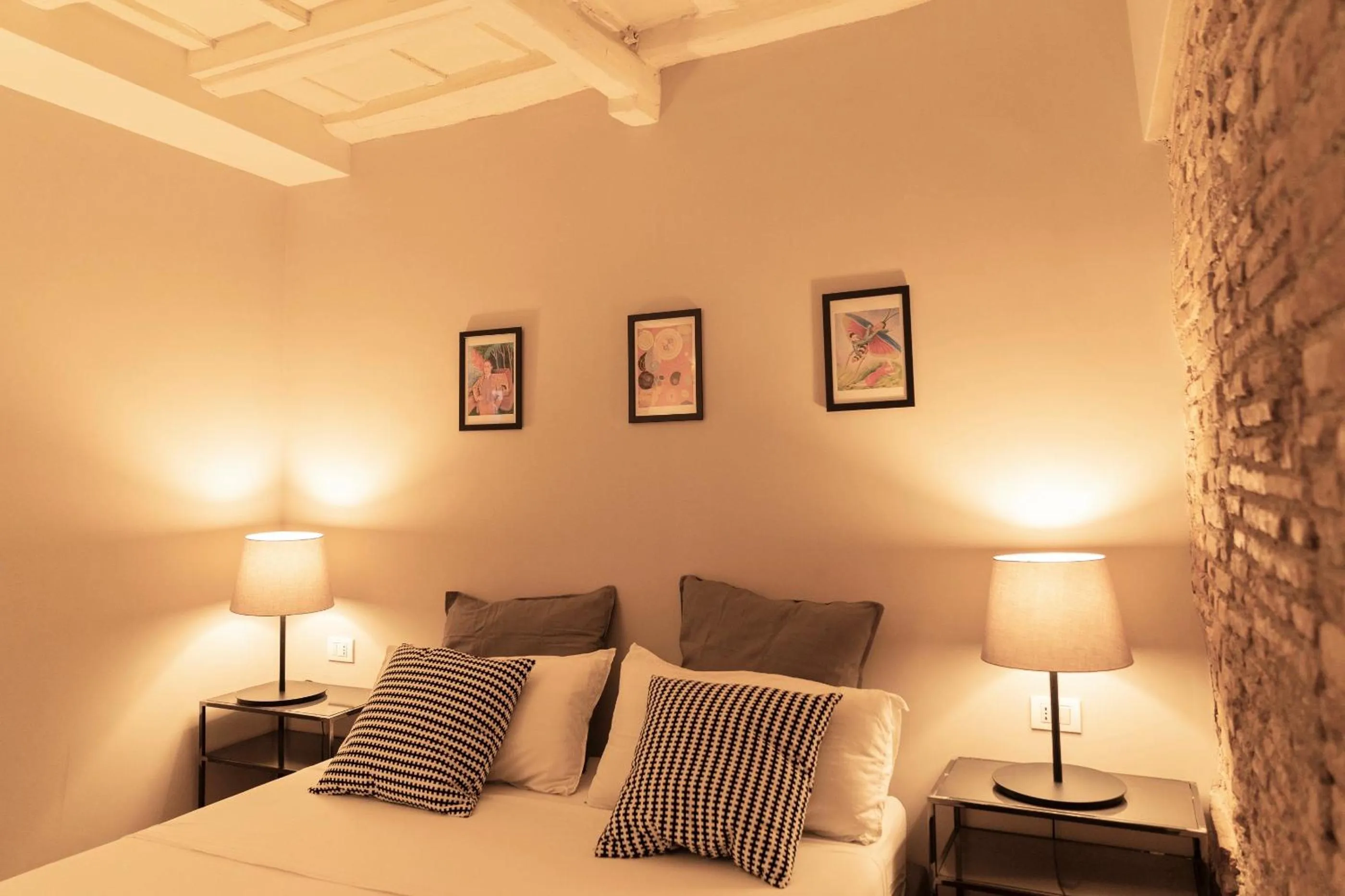 Bedroom, Bed in TrastevereInn