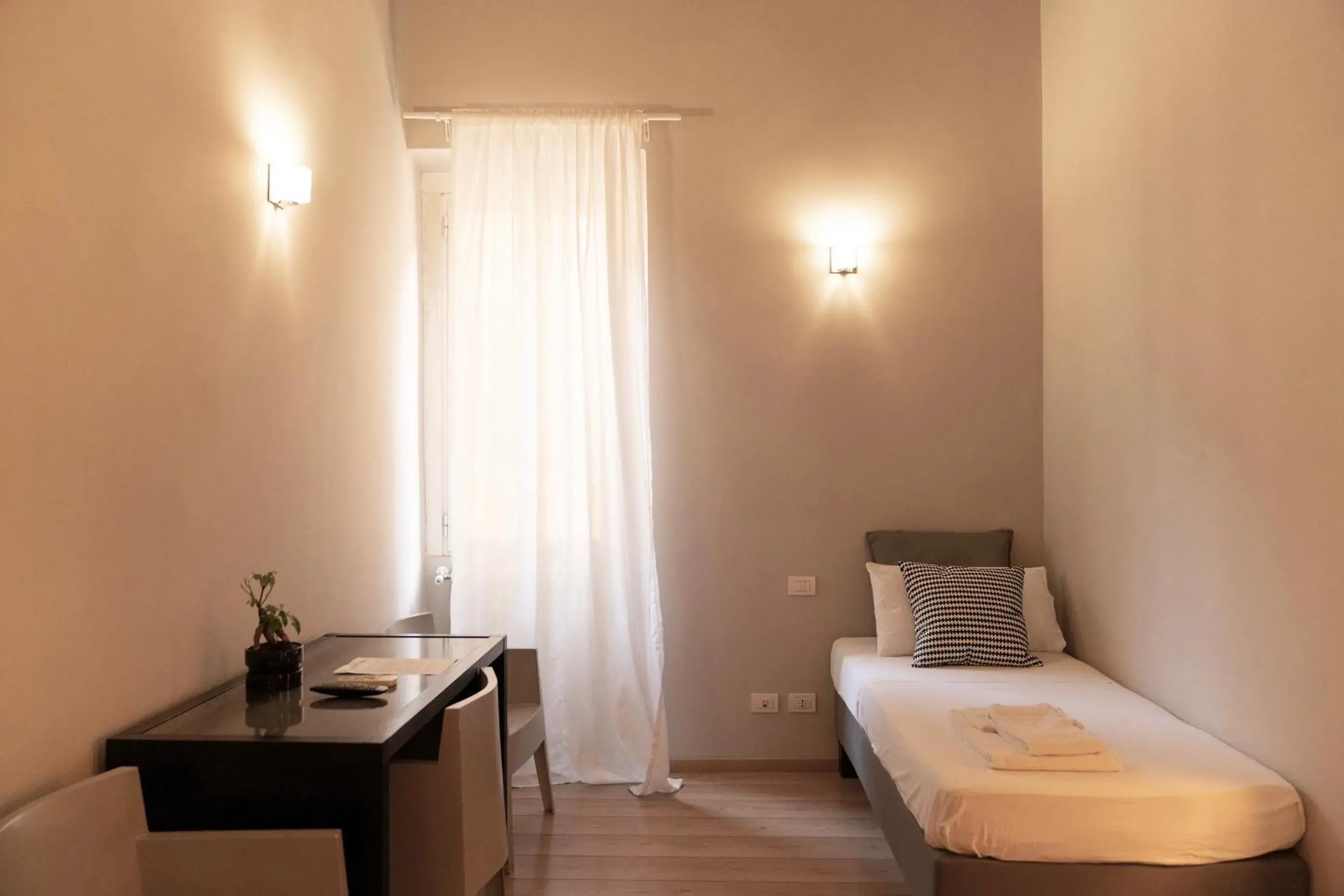 Triple Room in TrastevereInn Triple Room in TrastevereInn