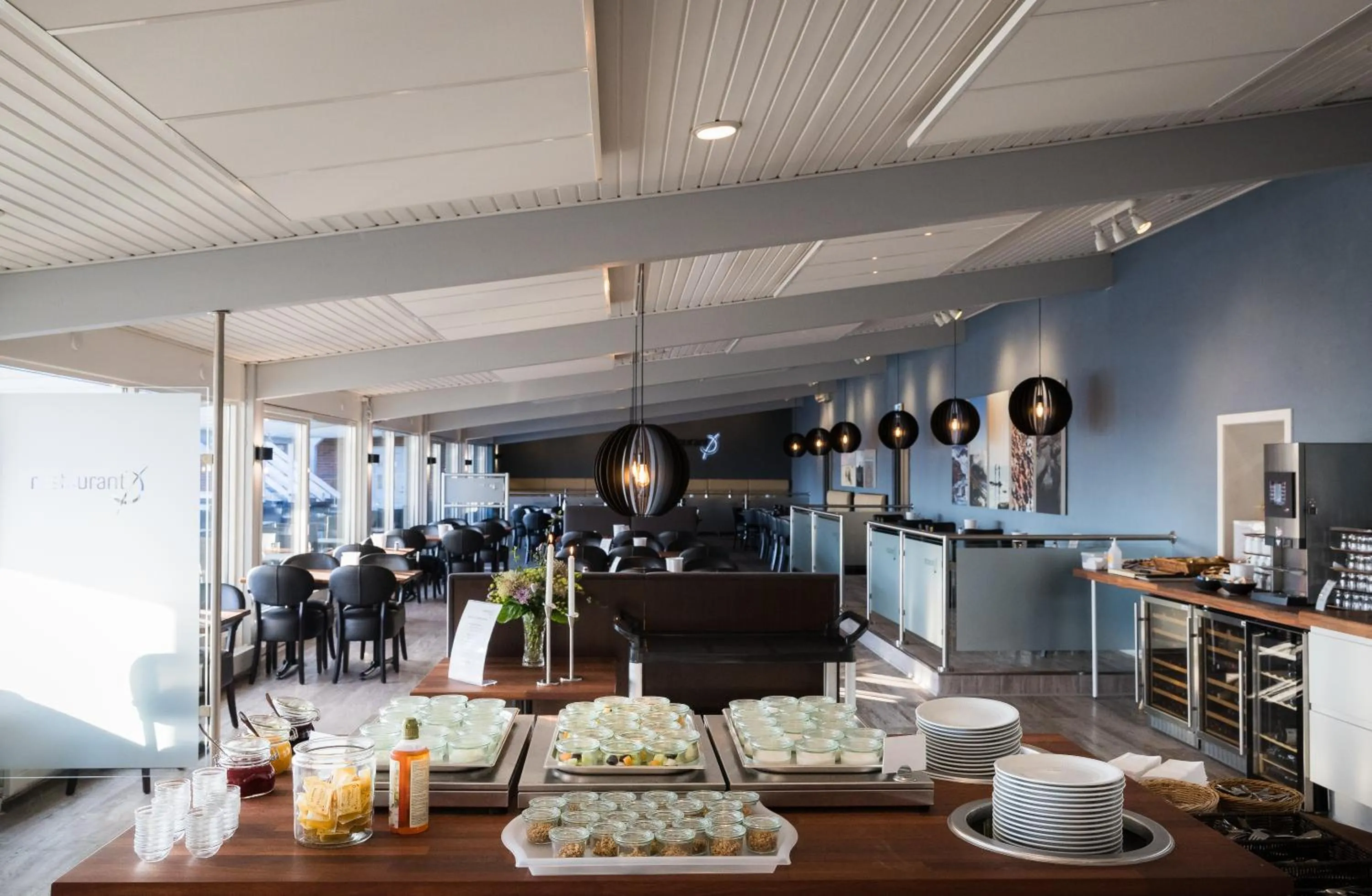 Restaurant/places to eat in Hotel Friheden