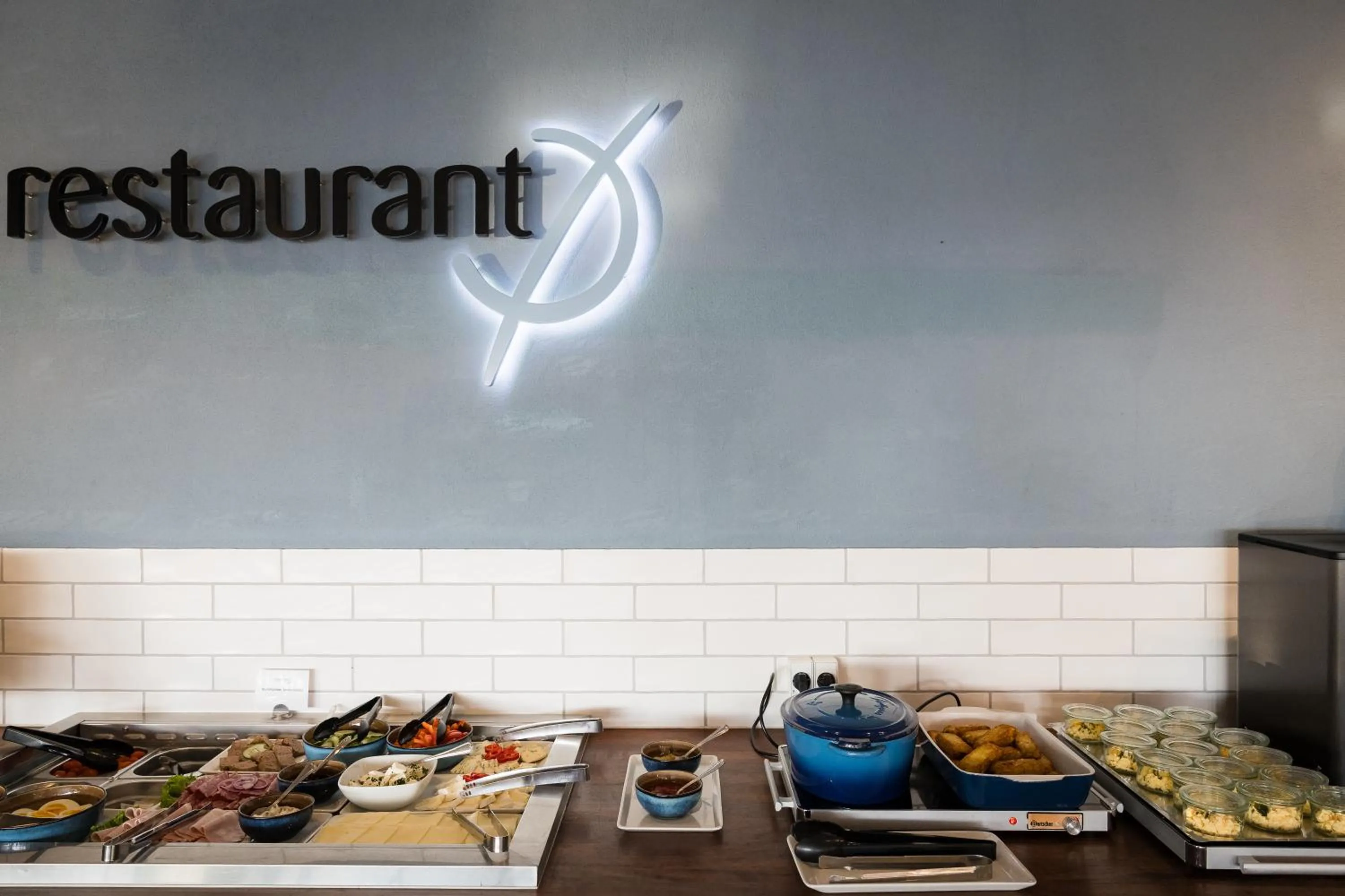 Restaurant/places to eat in Hotel Friheden