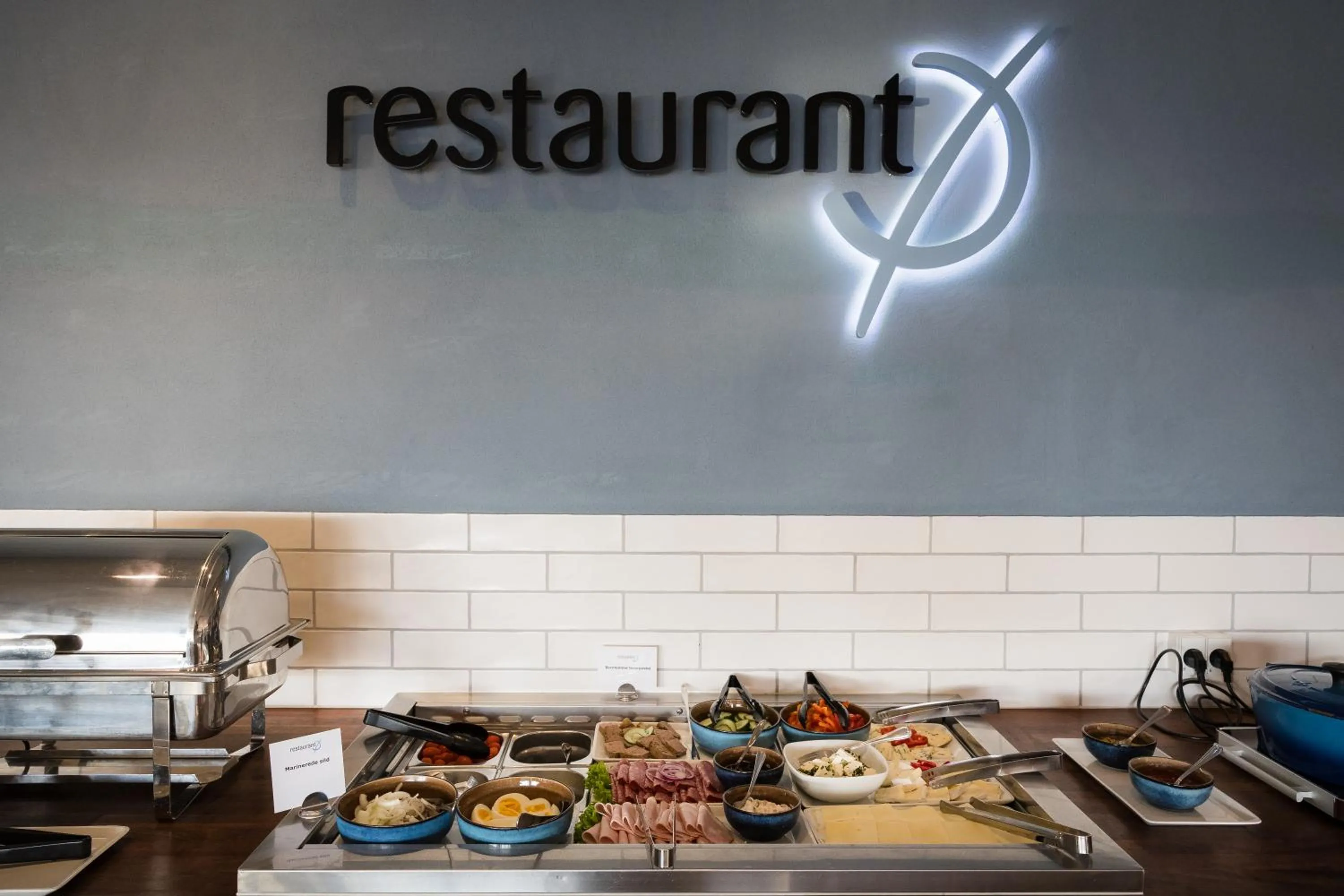 Restaurant/places to eat in Hotel Friheden