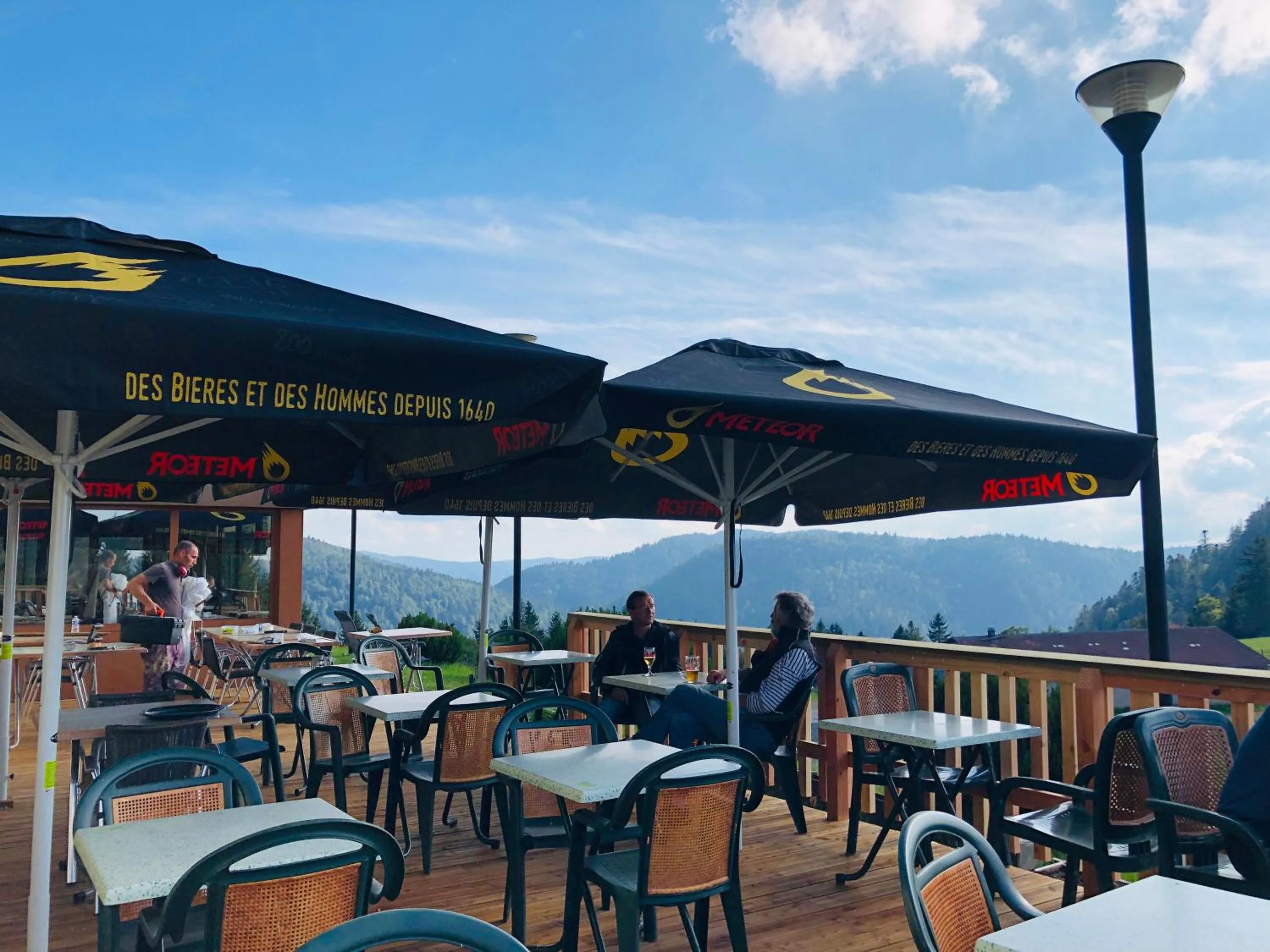 Restaurant/places to eat in Chaume de Balveurche