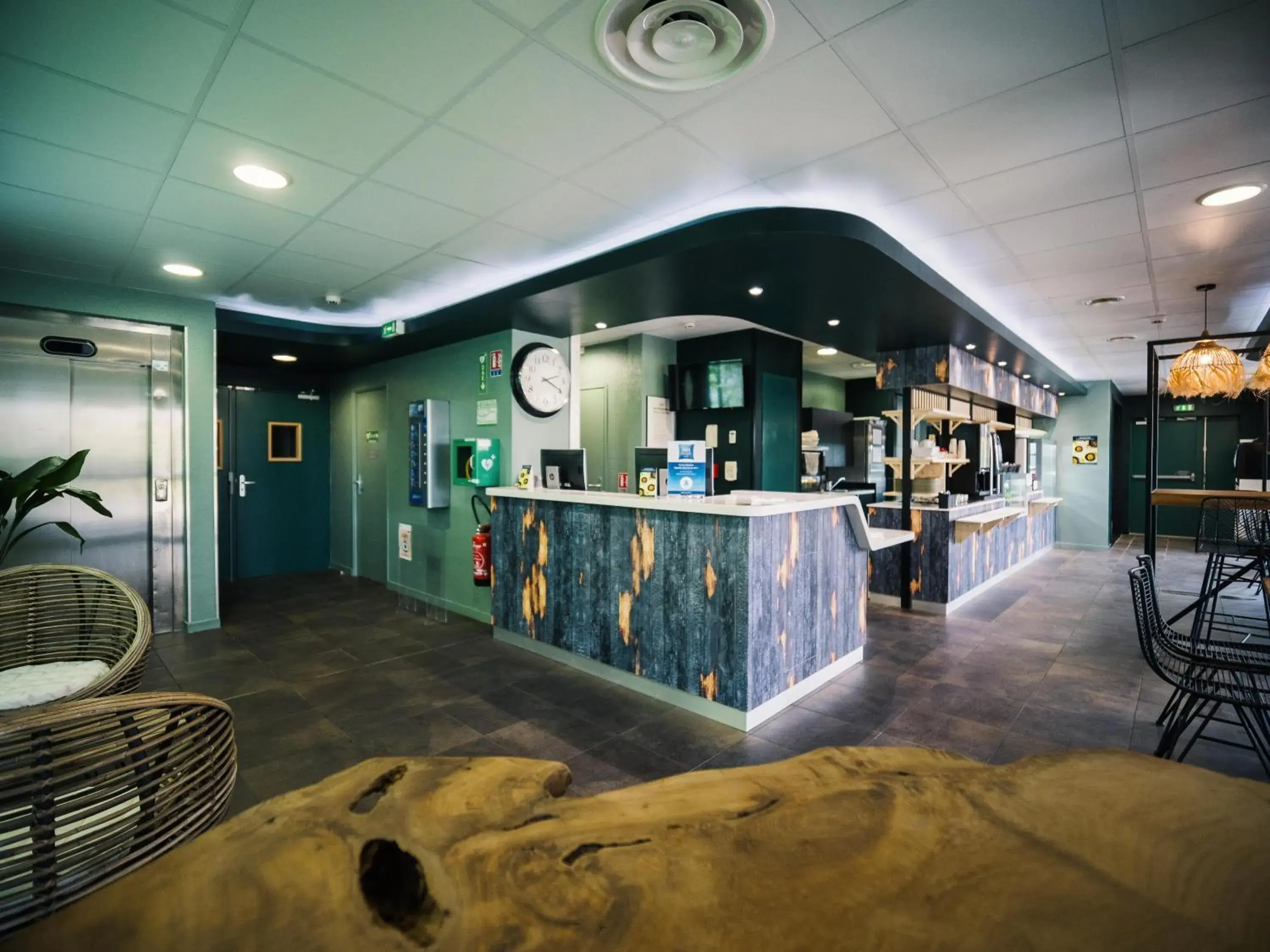 Property building in ibis budget Bordeaux Aéroport Property building in ibis budget Bordeaux Aéroport