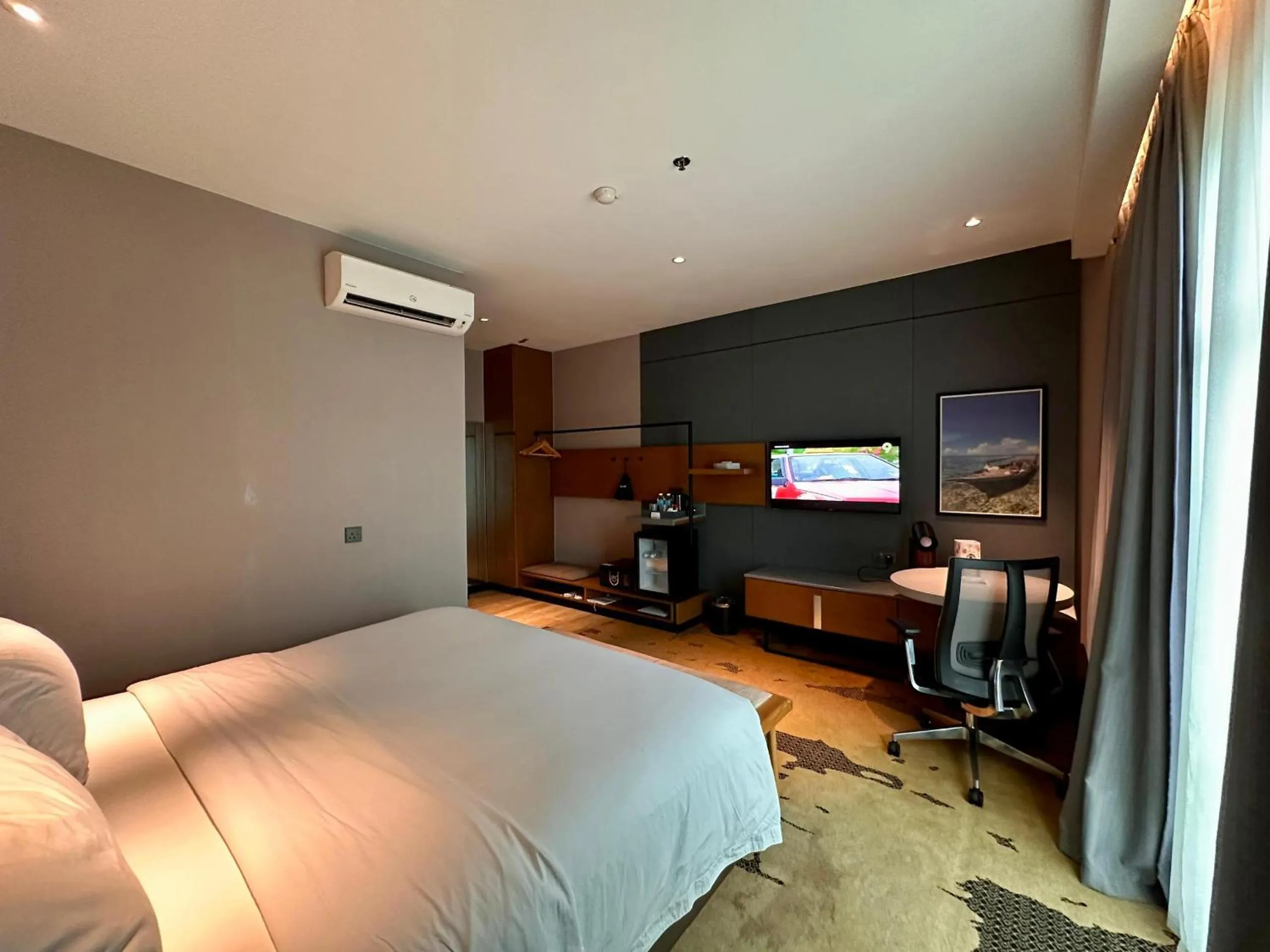 Bed in King Park Hotel Kota Kinabalu