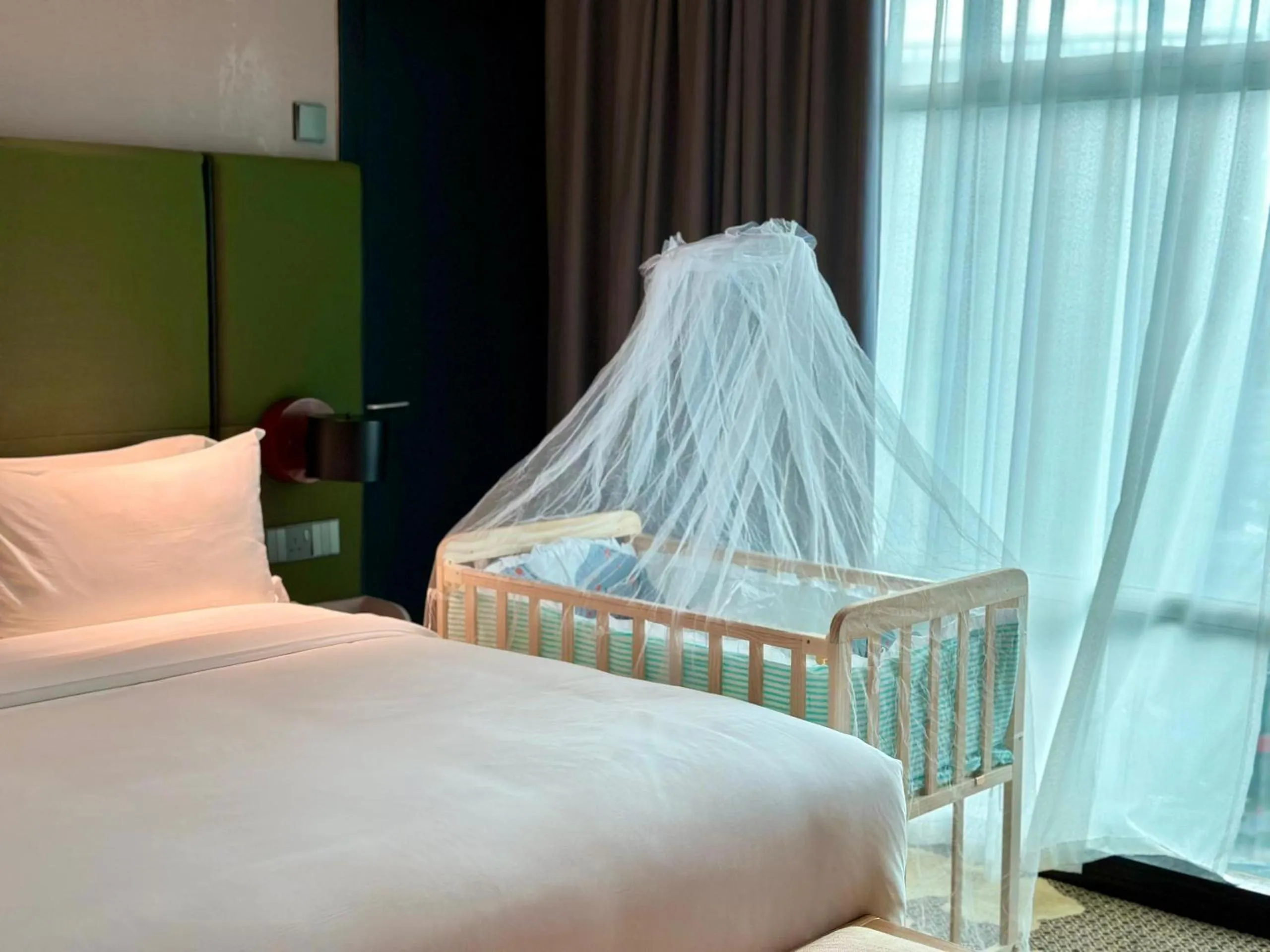 Bed in King Park Hotel Kota Kinabalu