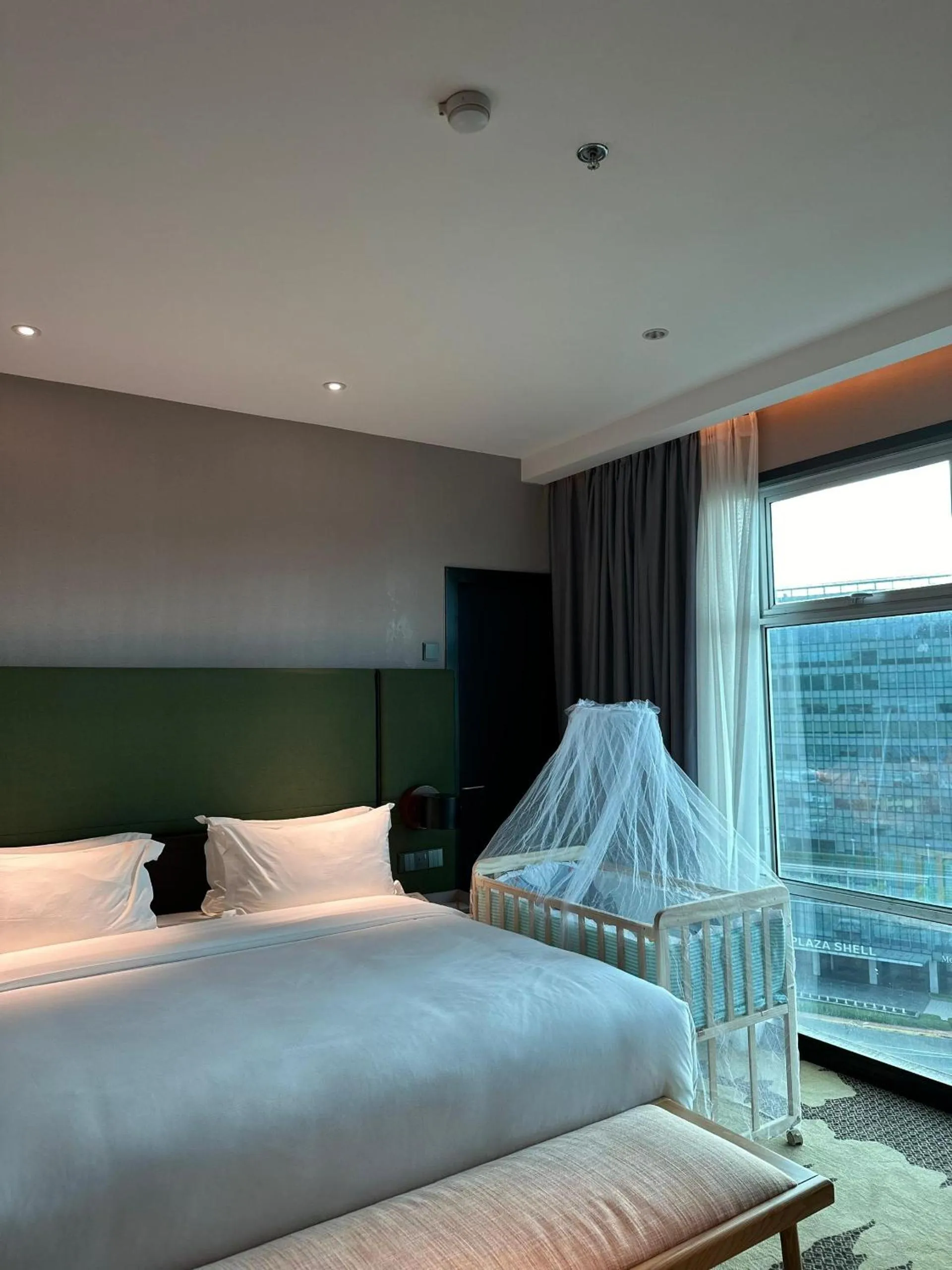 Bed in King Park Hotel Kota Kinabalu